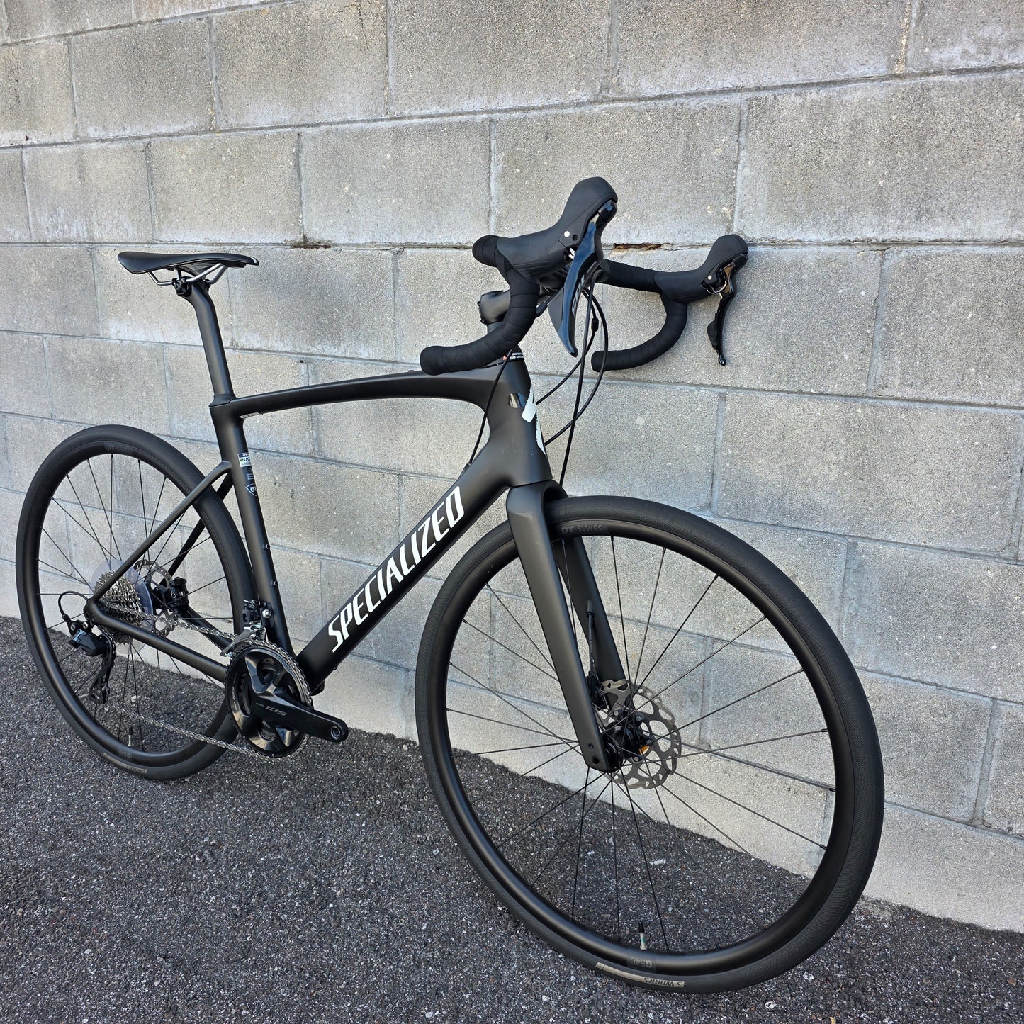 2024 Specialized Roubaix SL8 Sport (58cm)