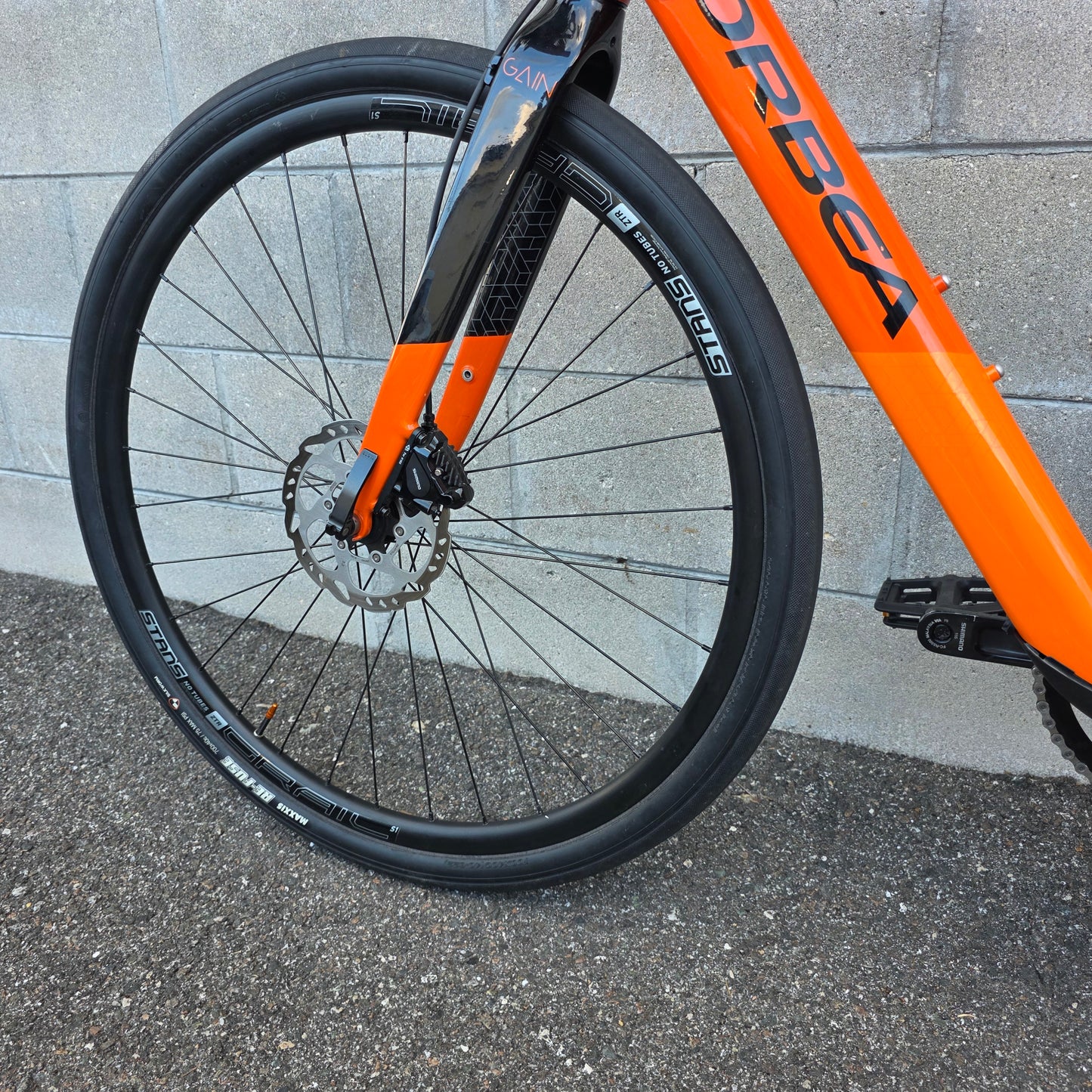 Orbea Gain E-Gravel/ All-Road bike (Small)