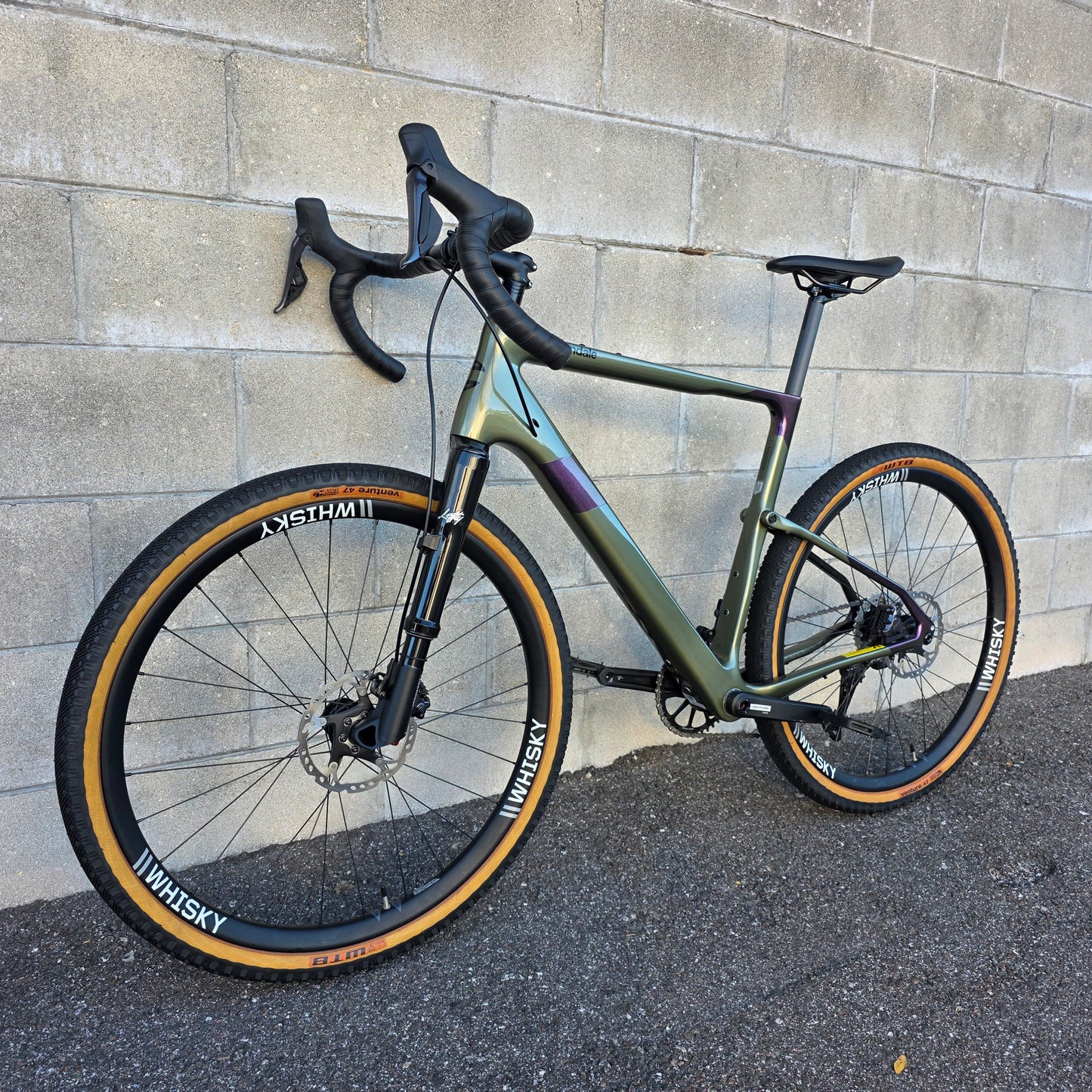 2024 Cannondale Topstone Lefty Ultegra Di2 12 Speed (Medium) Carbon Wheels