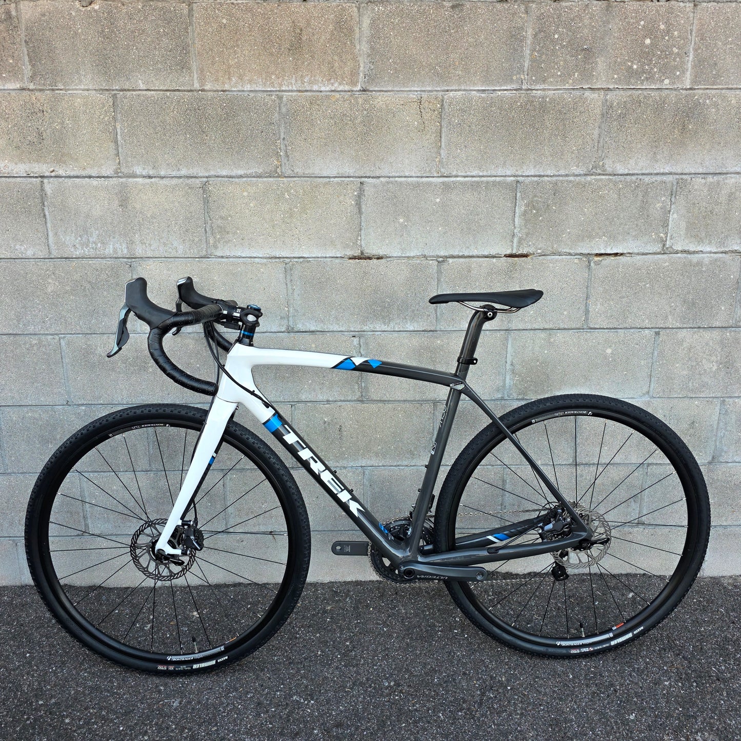 Trek Boone Carbon Di2 (size 54cm) Gravel Cx Bike