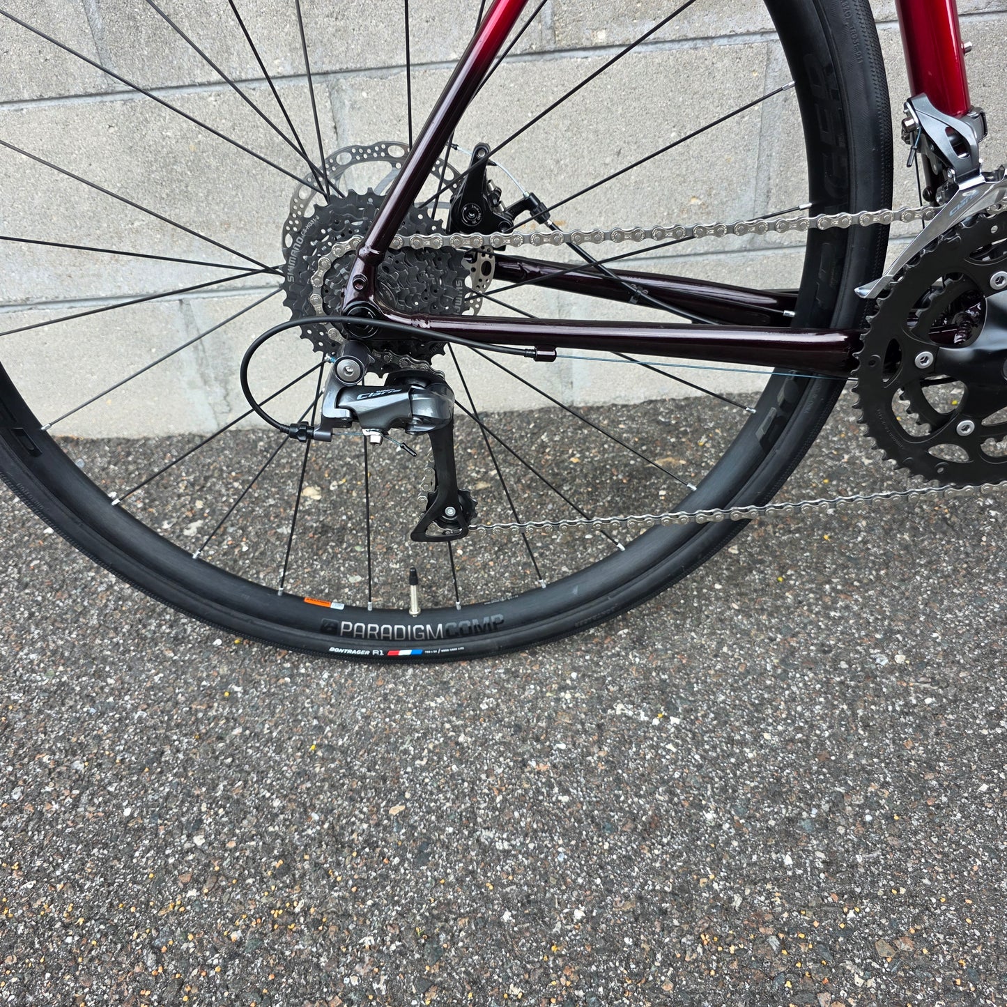 Trek Domane AL 2 (58cm) Road Bike