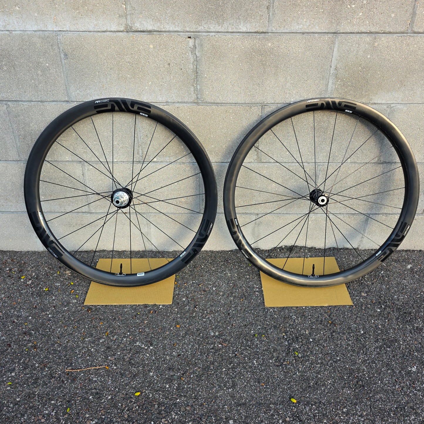 ENVE SES 3.4 AR Disc Carbon Wheelset Industry Nine Gravel Road