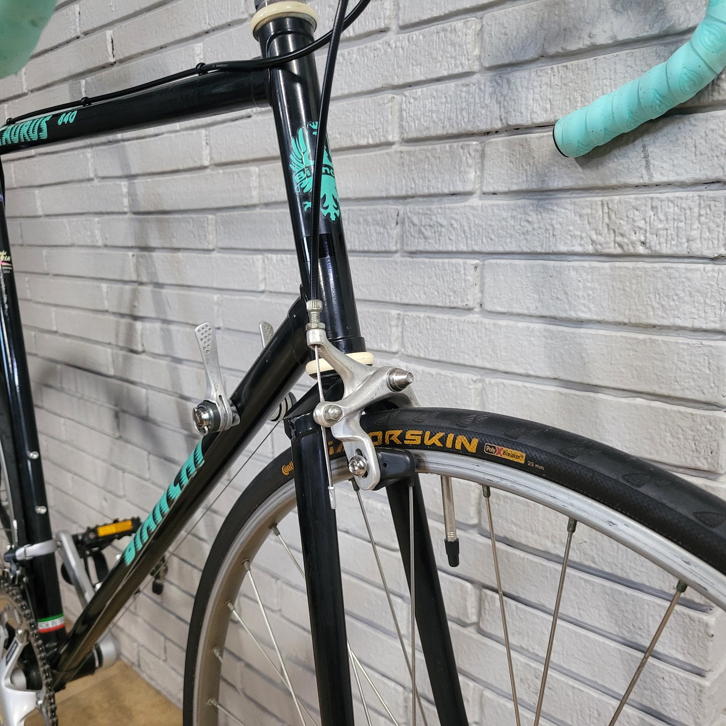 Vintage Bianchi Caurus 64cm Steel Road Bike XXL