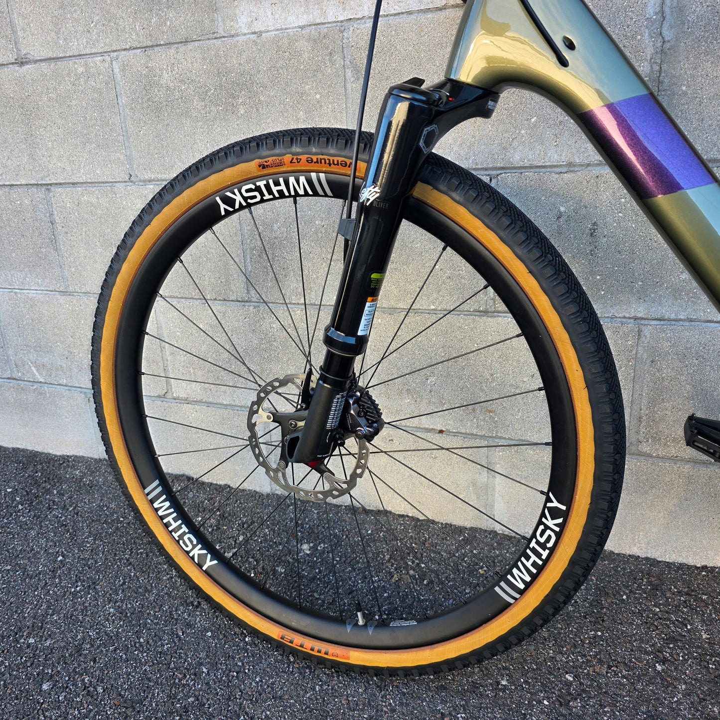 2024 Cannondale Topstone Lefty Ultegra Di2 12 Speed (Medium) Carbon Wheels