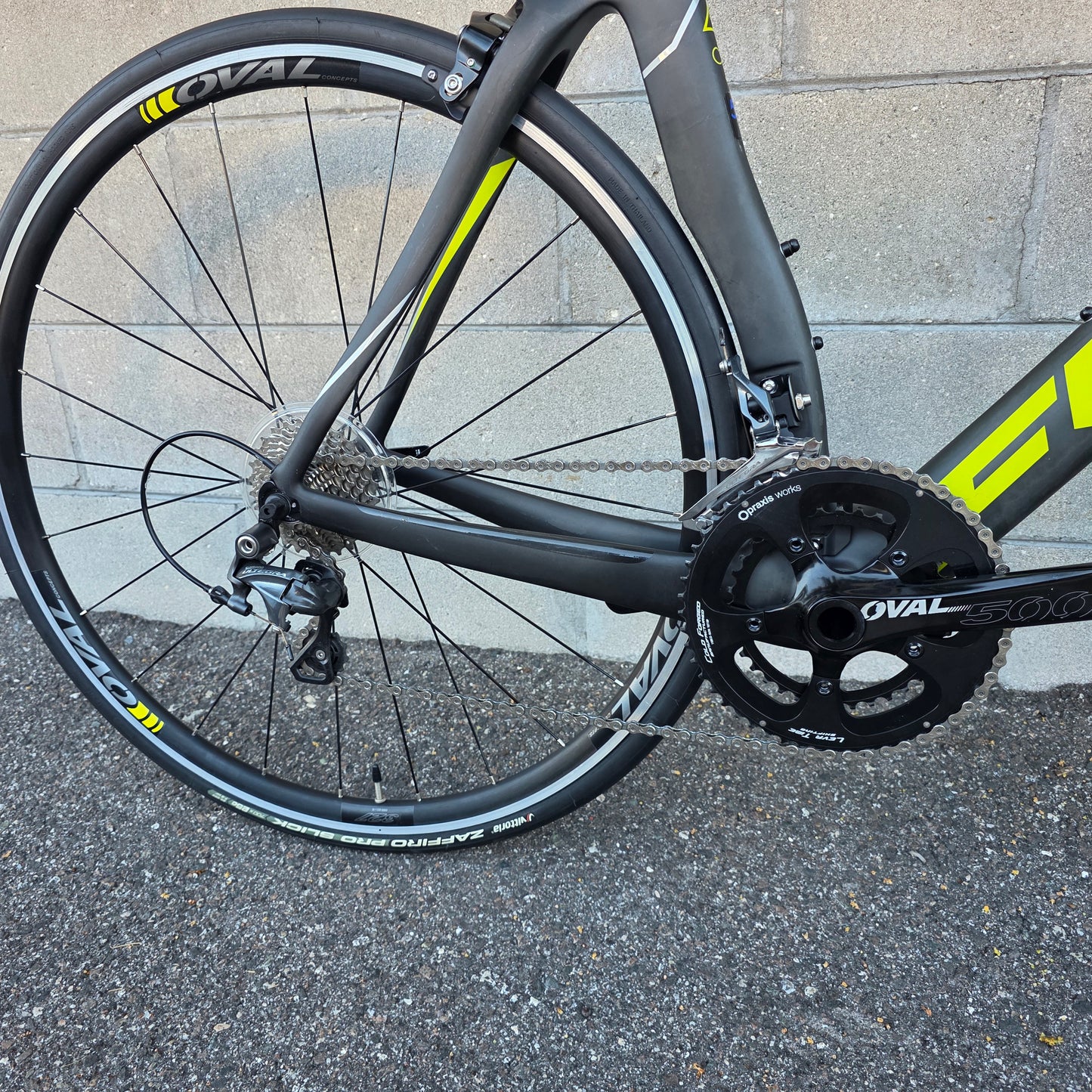 Fuji Transoinc 2.5 Carbon Road Bike  56cm
