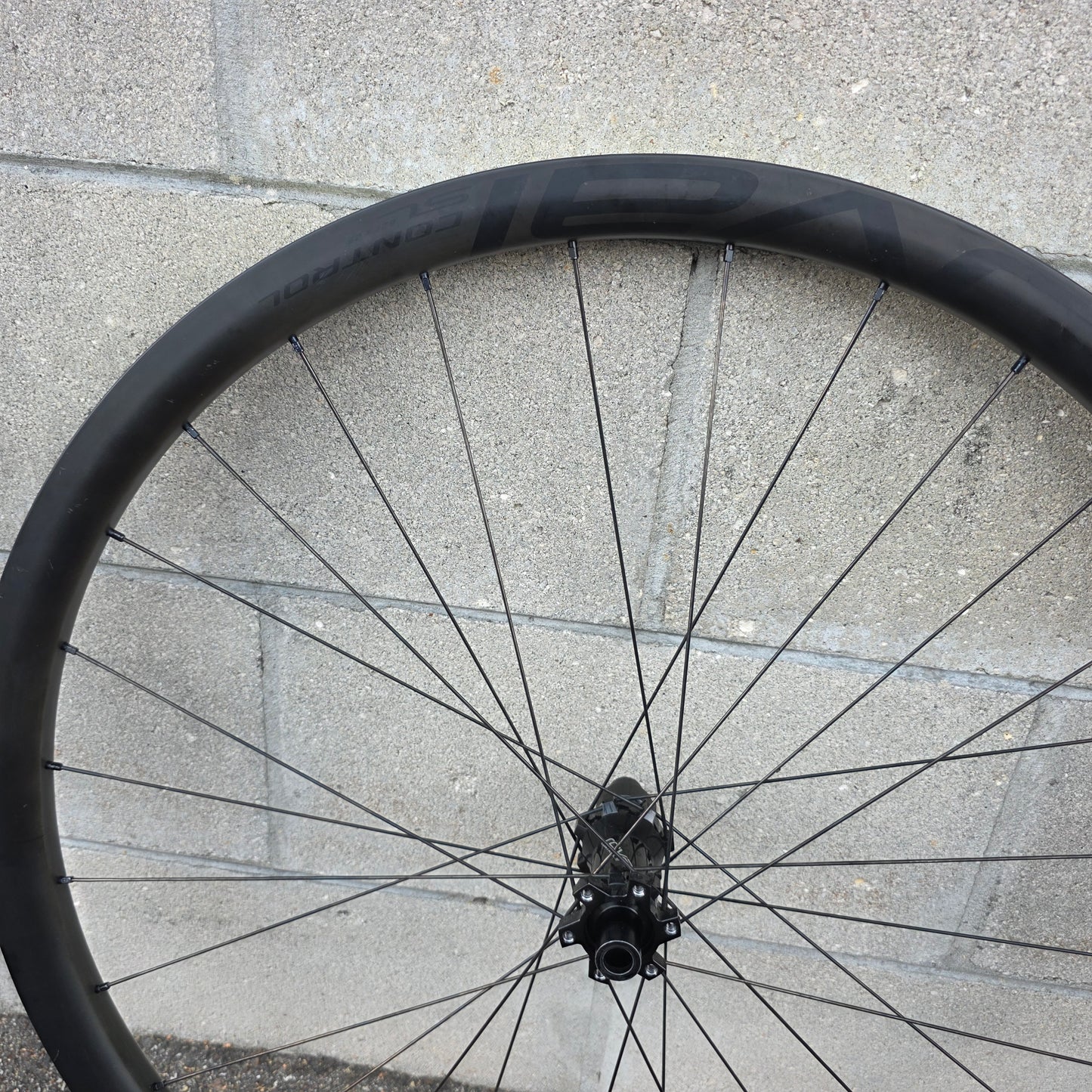 Roval Control SL 29 6B Carbon Gravel Wheelset 12x142, 12x100