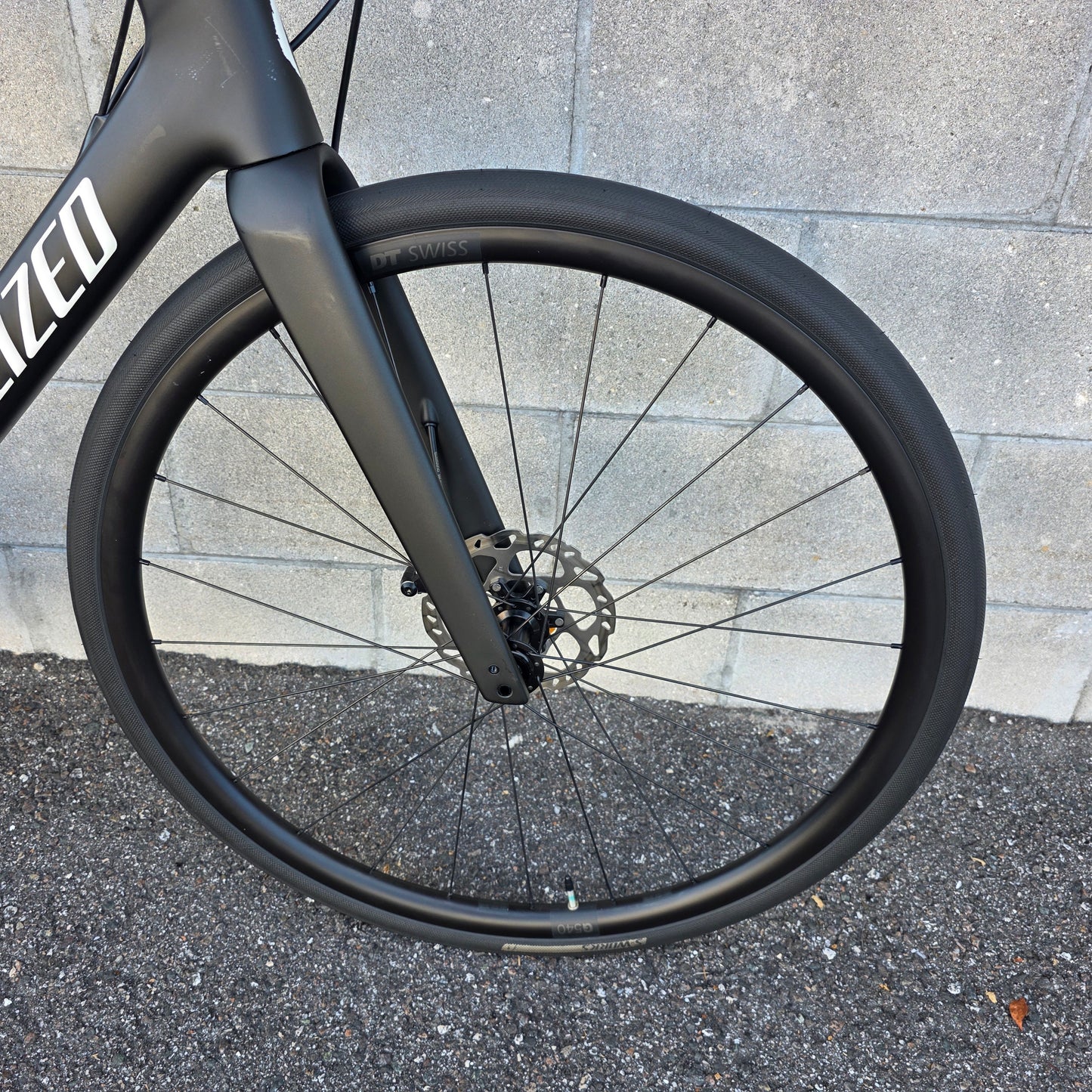 2024 Specialized Roubaix SL8 Sport (58cm)