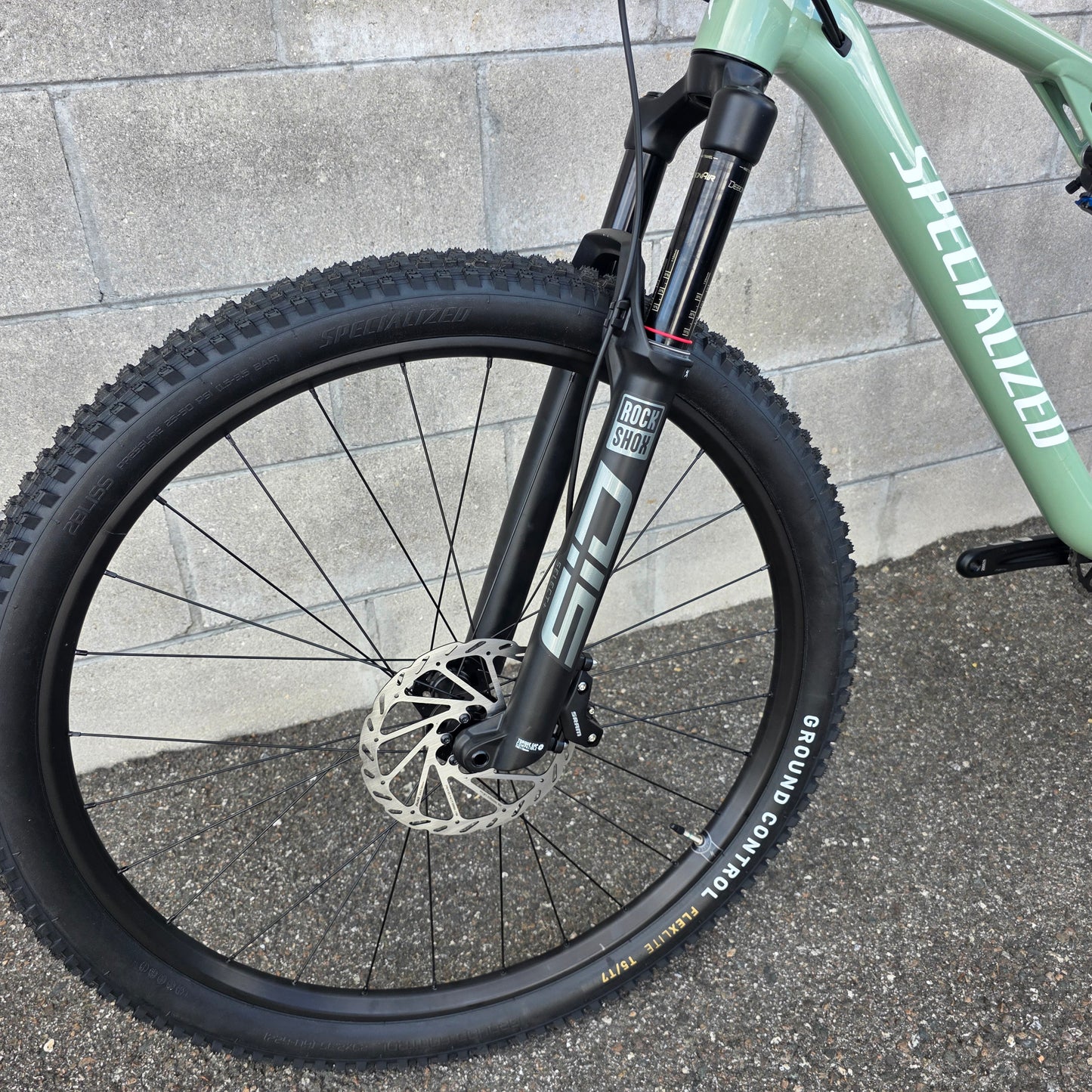 2026 Specialized Chisel (Large) Upgraded Suspension