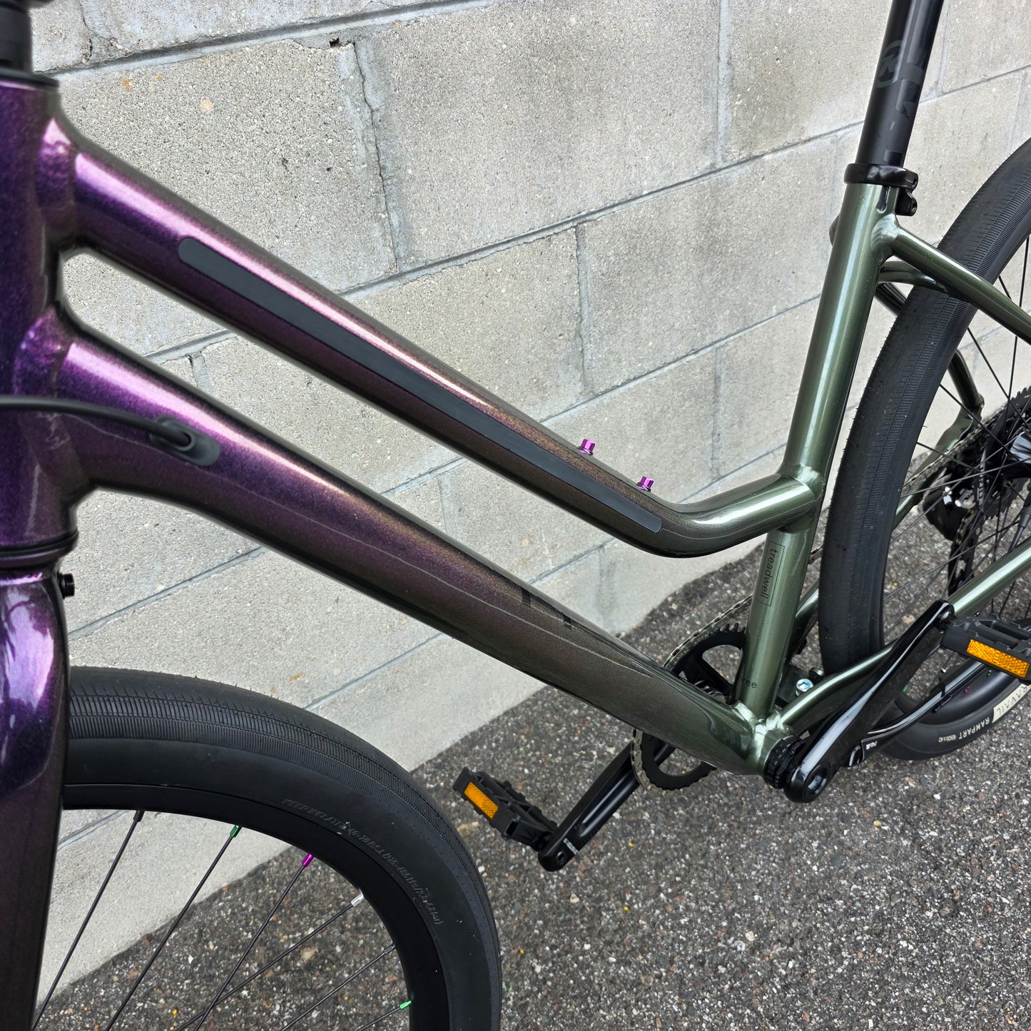 2024 Cannondale Treadwell Women's Remixte SRAM FORCE AXS (Medium)