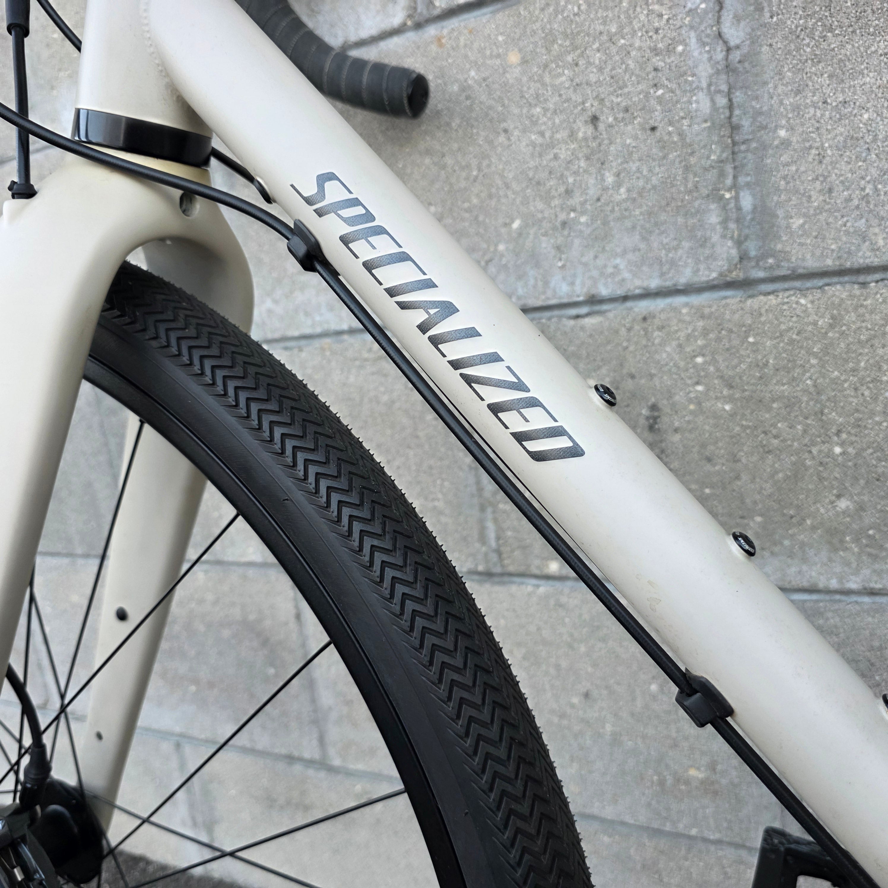 Specialized Sequoia Expert 54cm Gravel Adventure Bike – South