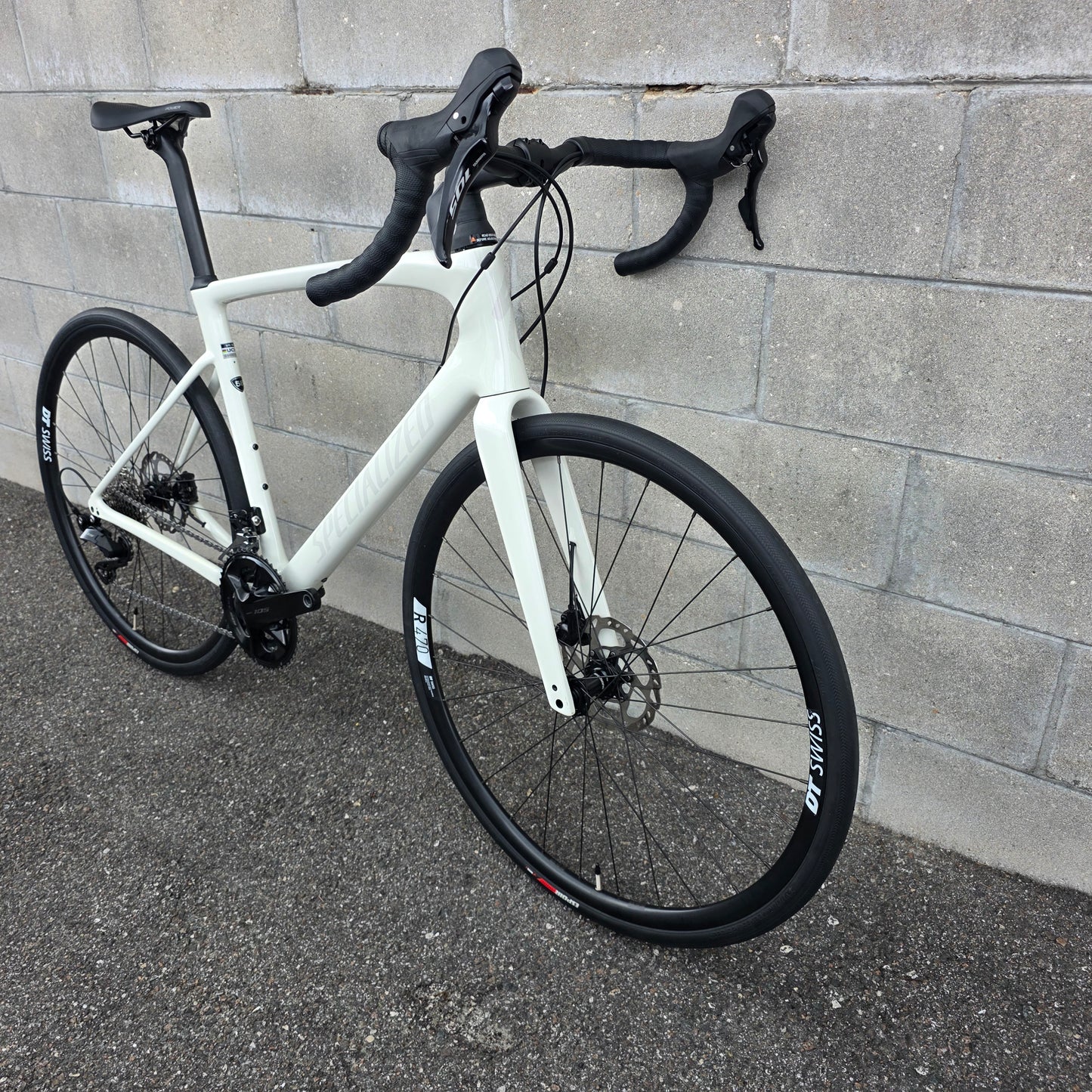 2024 Specialized Roubaix SL8 Sport Carbon 105 (58cm)