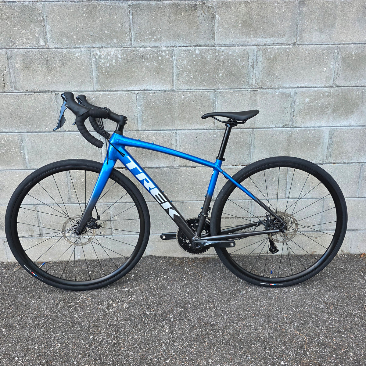 2023 Trek Domane AL3 49CM
