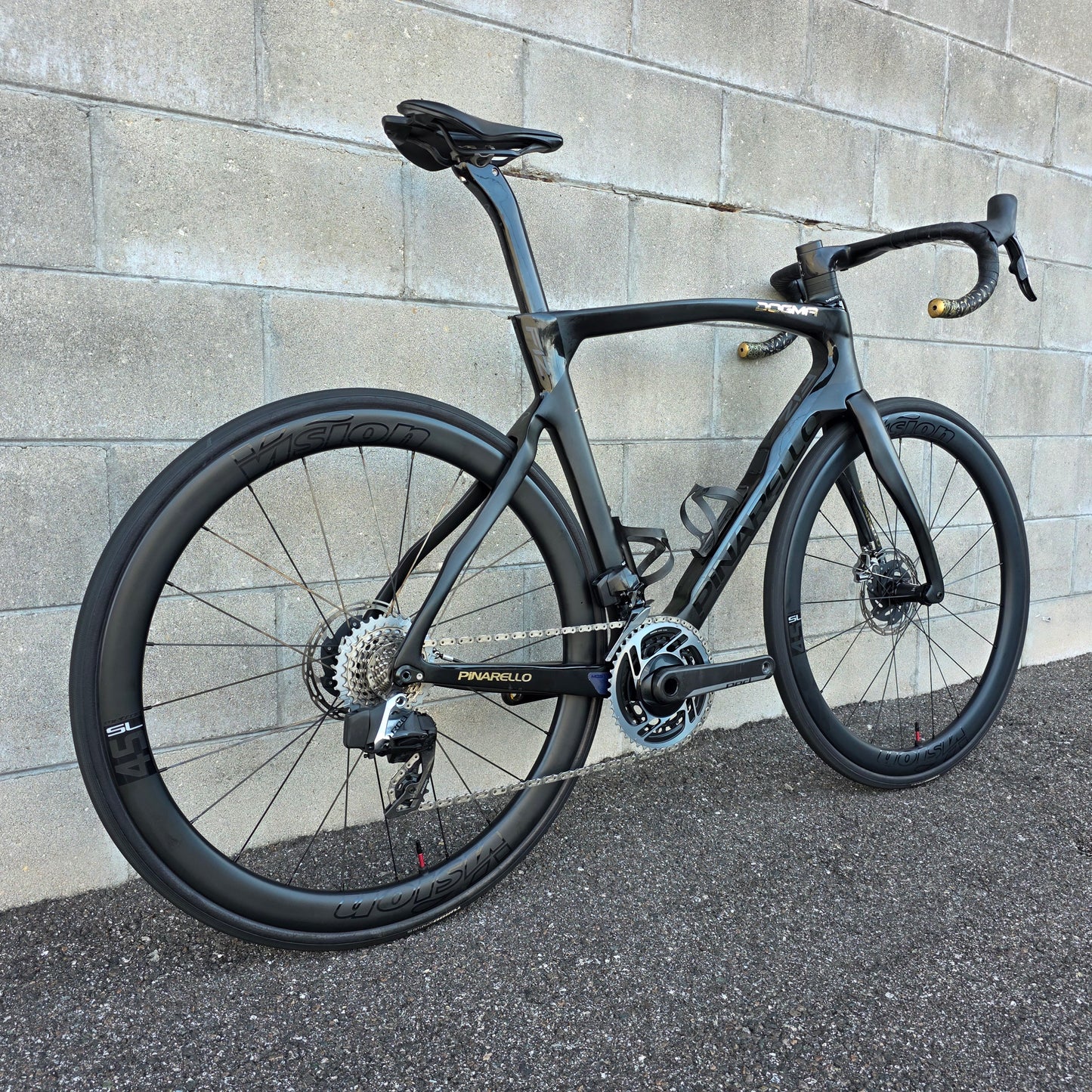 Pinarello Dogma F12 (56cm) SRAM Red AXS