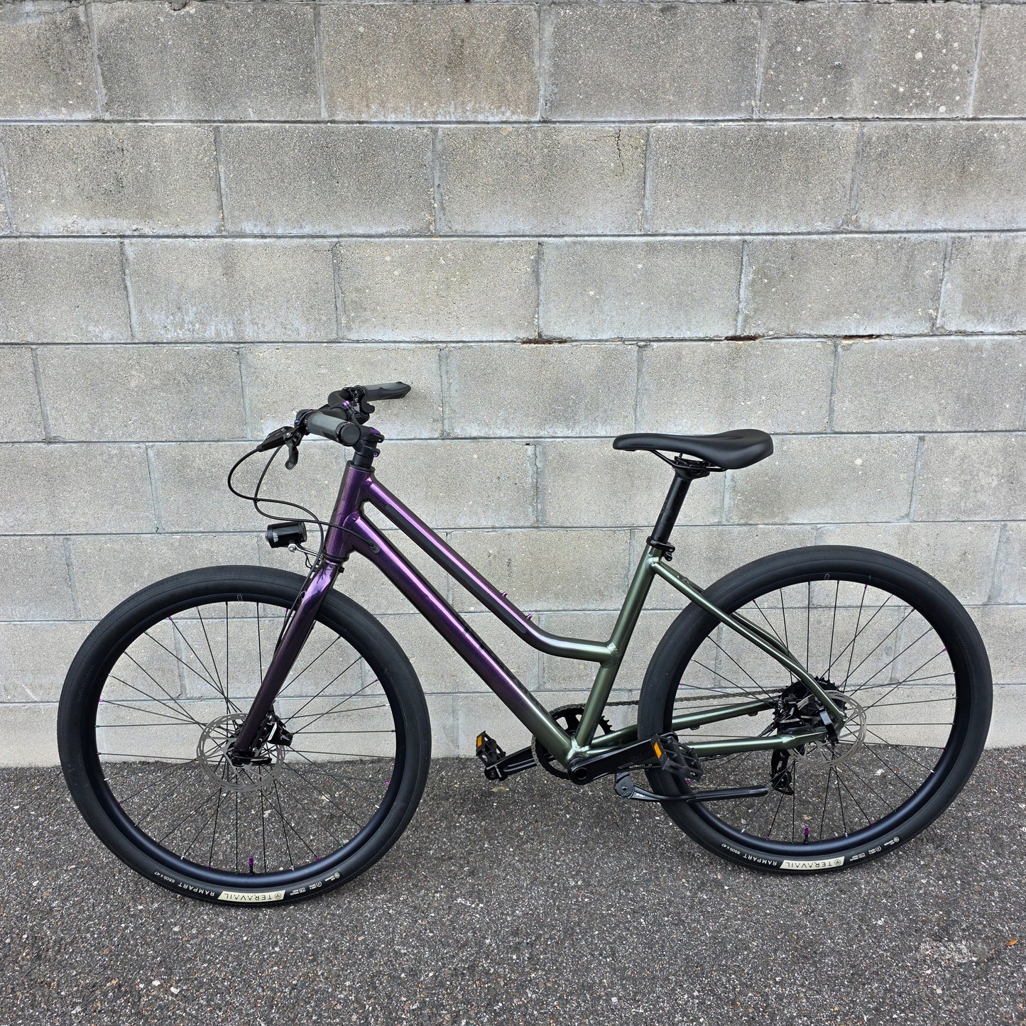 2024 Cannondale Treadwell Women's Remixte SRAM FORCE AXS (Medium)