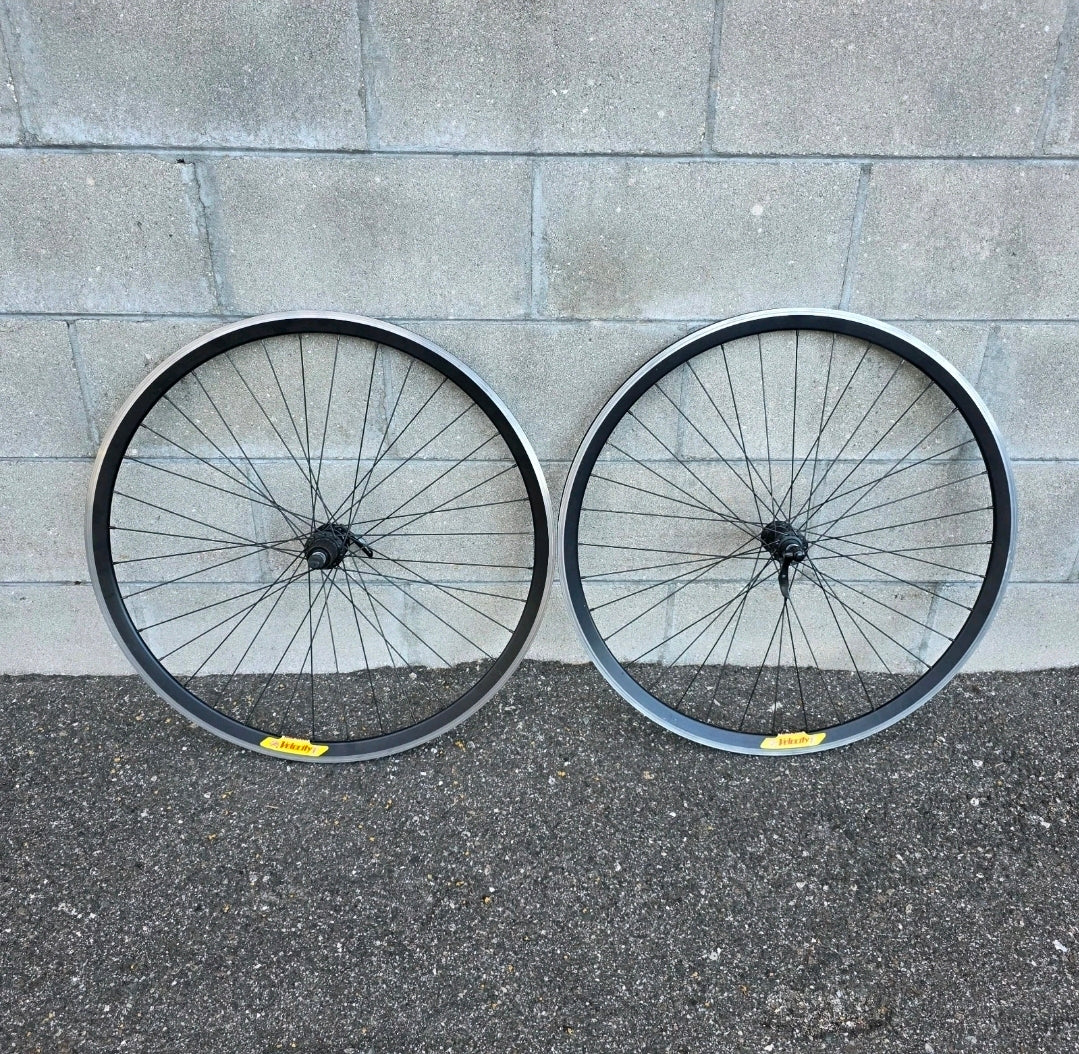 Velocity 105 rim brake Wheelset