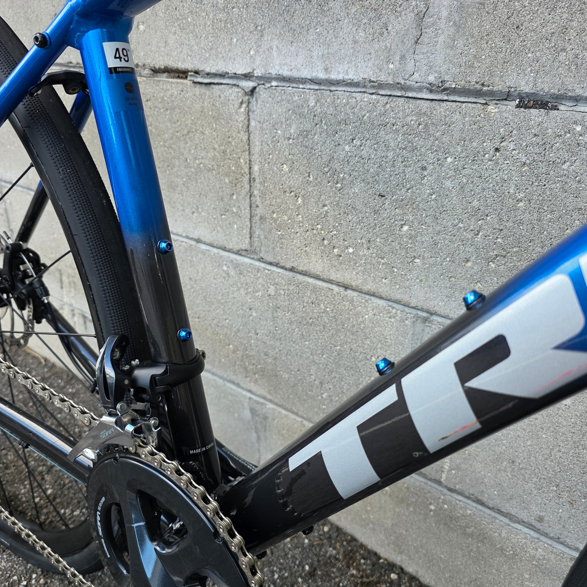 2023 Trek Domane AL3 49CM