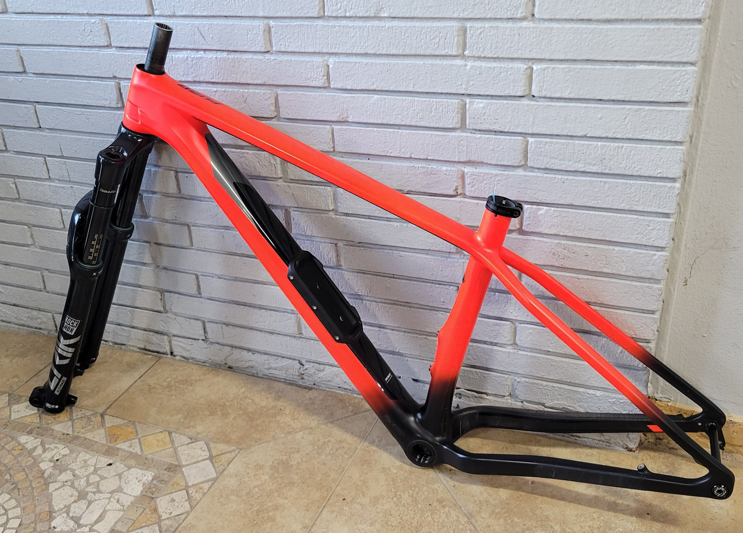 Specialized Fuse Carbon Frameset + Fork, Wheelset 29