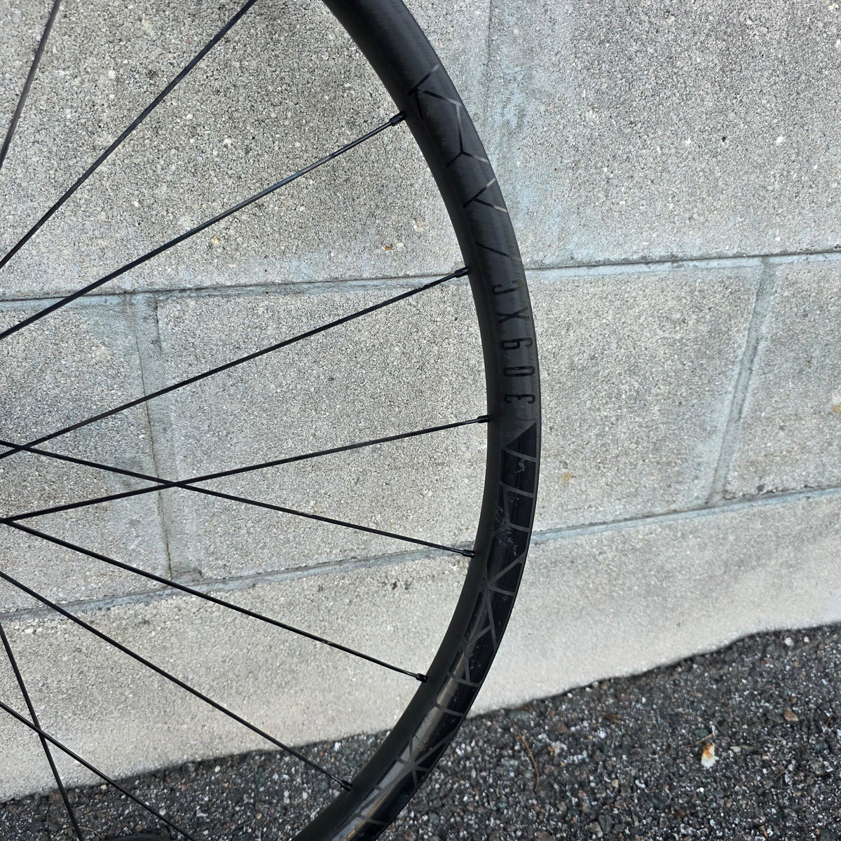NOBL TR32 DT180 29 Carbon Wheelset Boost XD