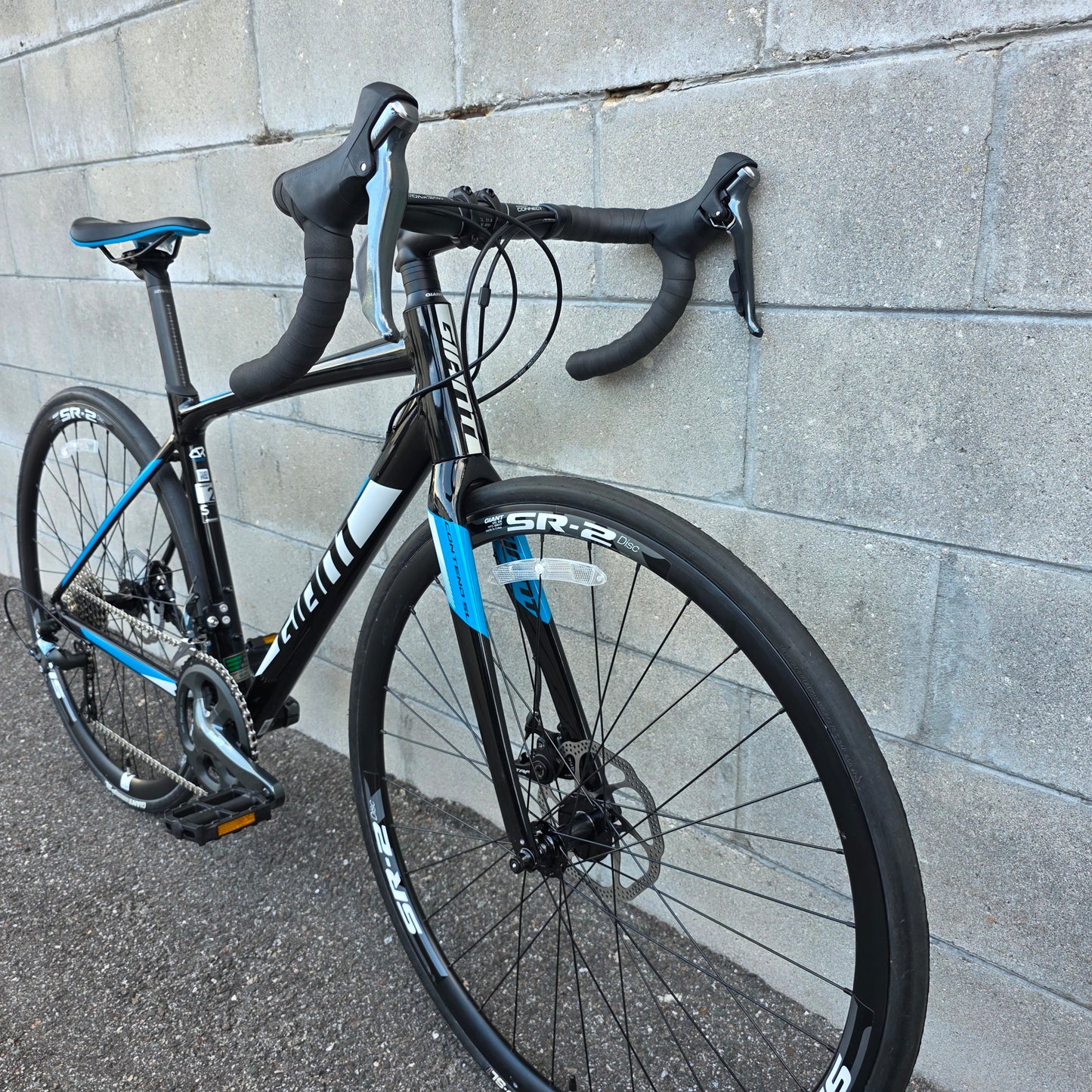 Giant Contend SL 2 Disc Brake Road Bike(Size Small)
