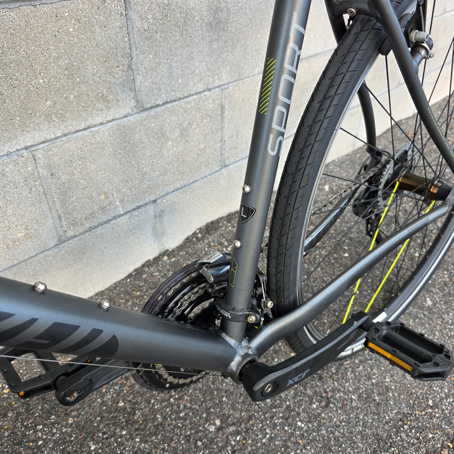 Specialized Sirrus Fitness Bike (Size Large)