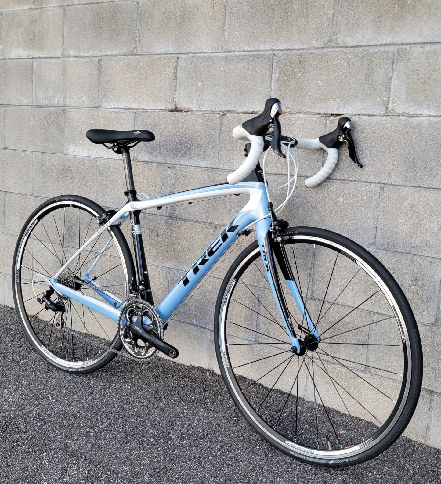 Trek Domane 4.3 WSD Carbon (52cm) + Helmet