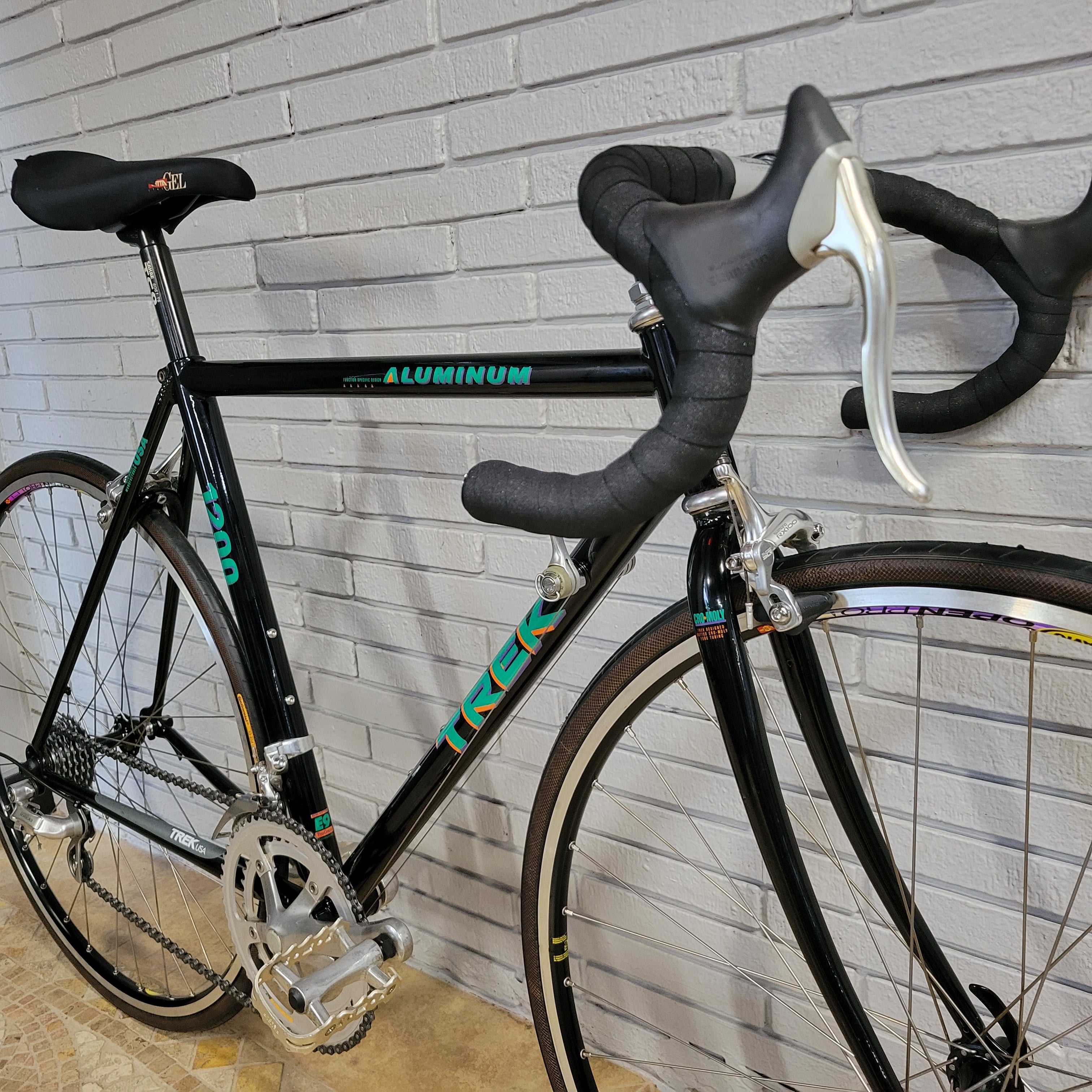 Trek 1200 Aluminum Road Bike (53cm Medium) Vinatge – South Tampa 