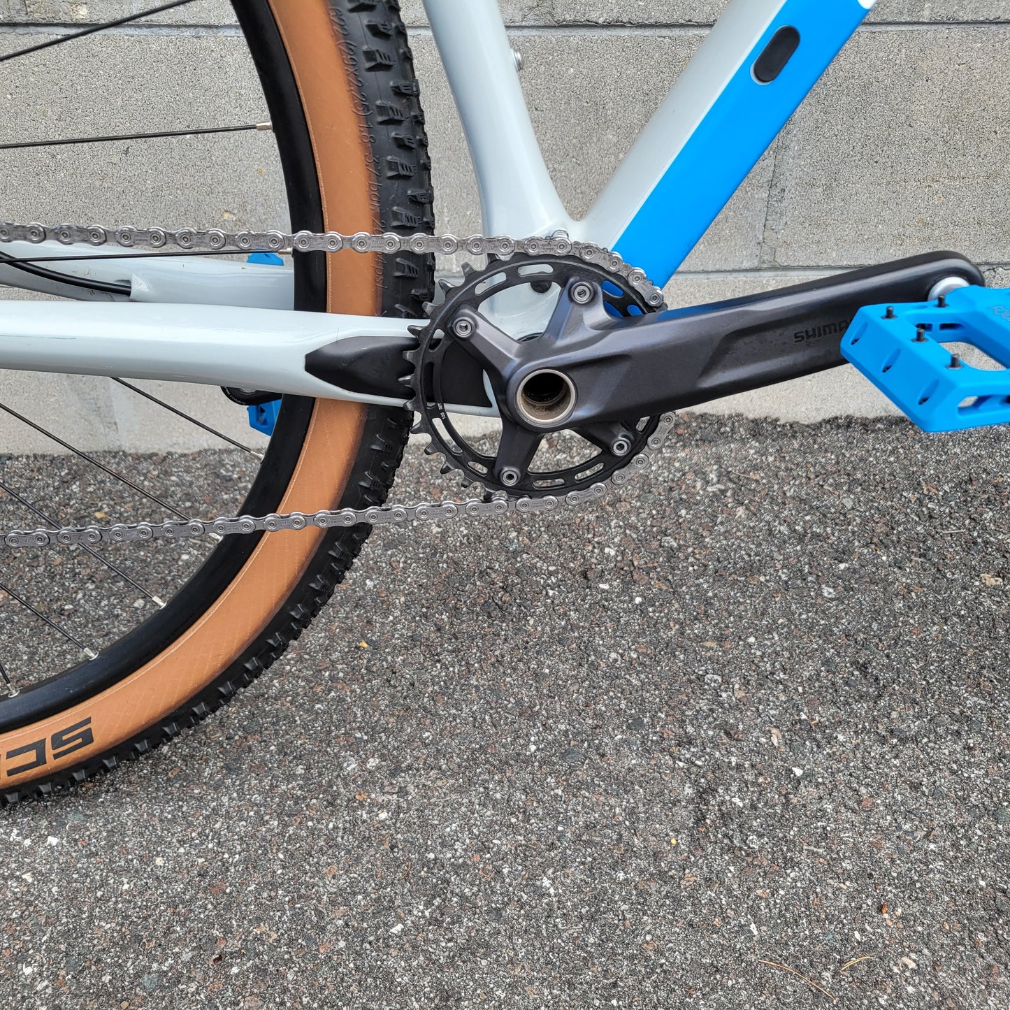2022 CUBE Reaction Pro c:62 Carbon (Medium)