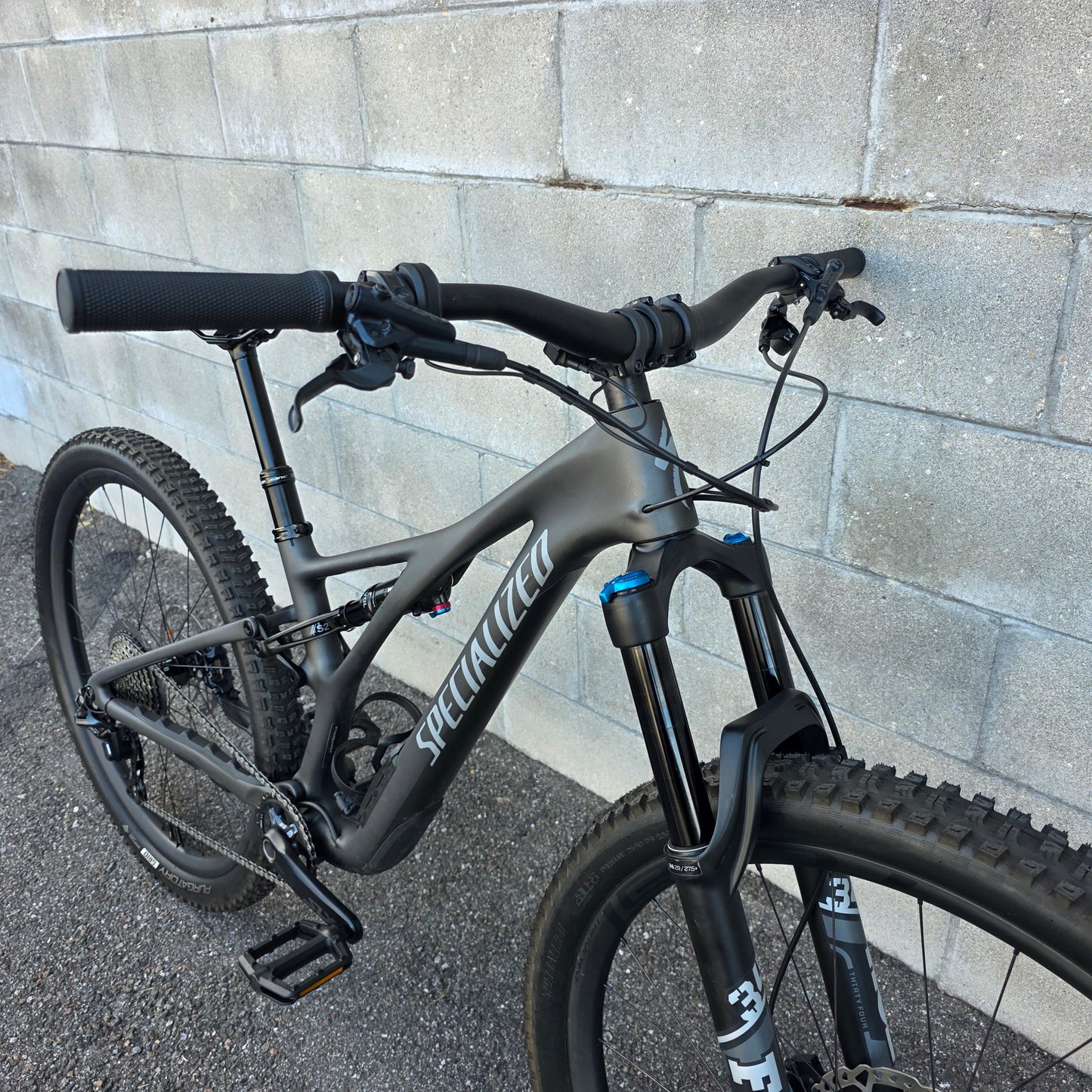 Specialized Stumpjumper Carbon (S2) XT Di2 Electronic, Roval Carbon wheels 29