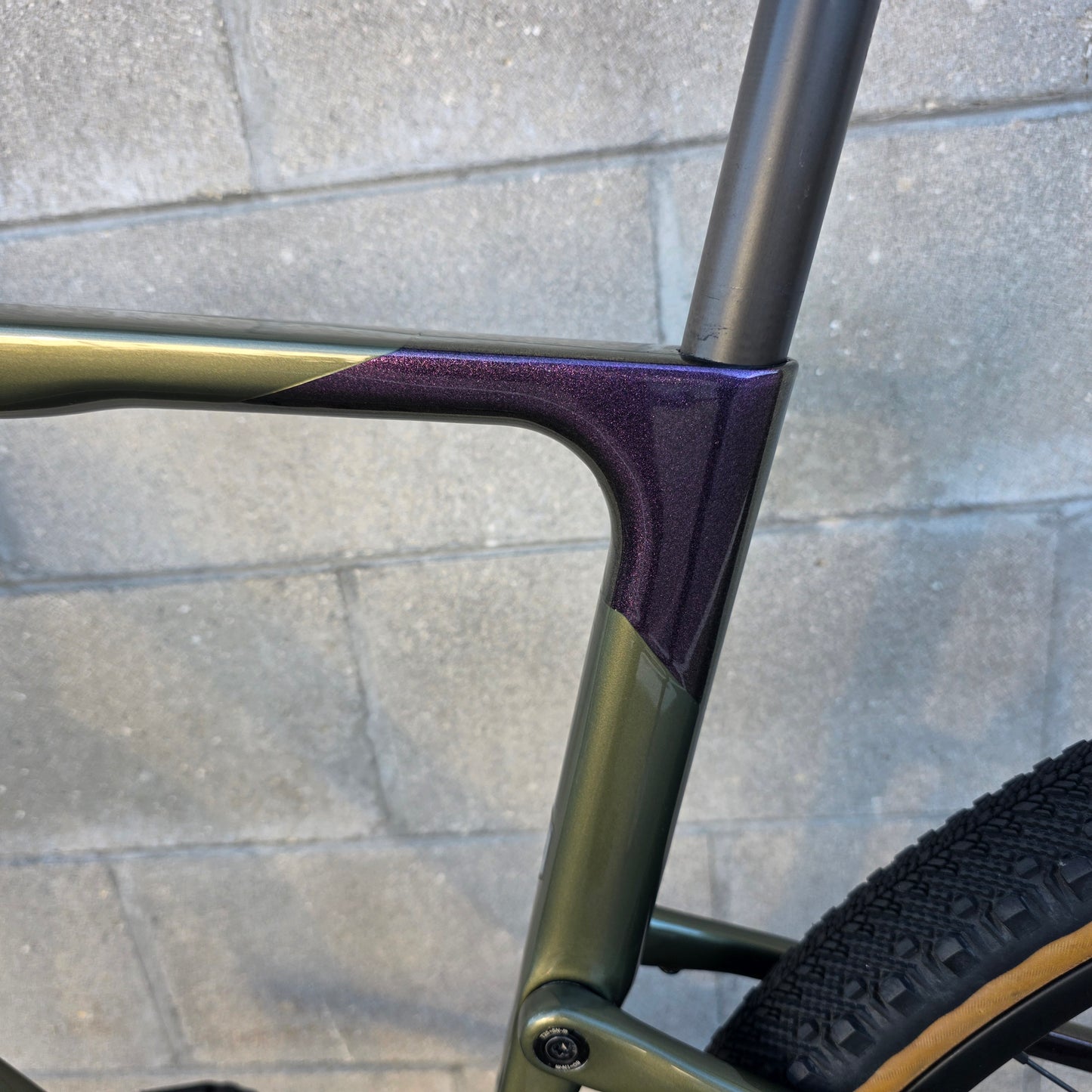 2024 Cannondale Topstone Lefty Ultegra Di2 12 Speed (Medium) Carbon Wheels