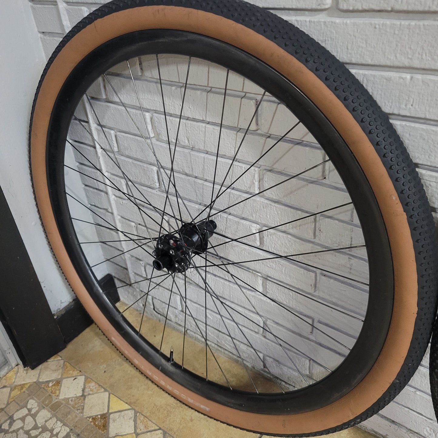 ENVE Carbon wheelset DT 240
15x100f, 12x142r