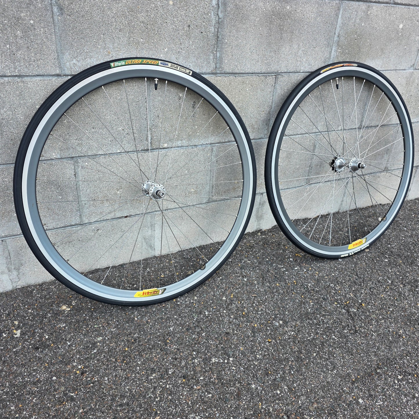 Velocity Deep V Campagnolo Track Fixed Single Speed Wheelset