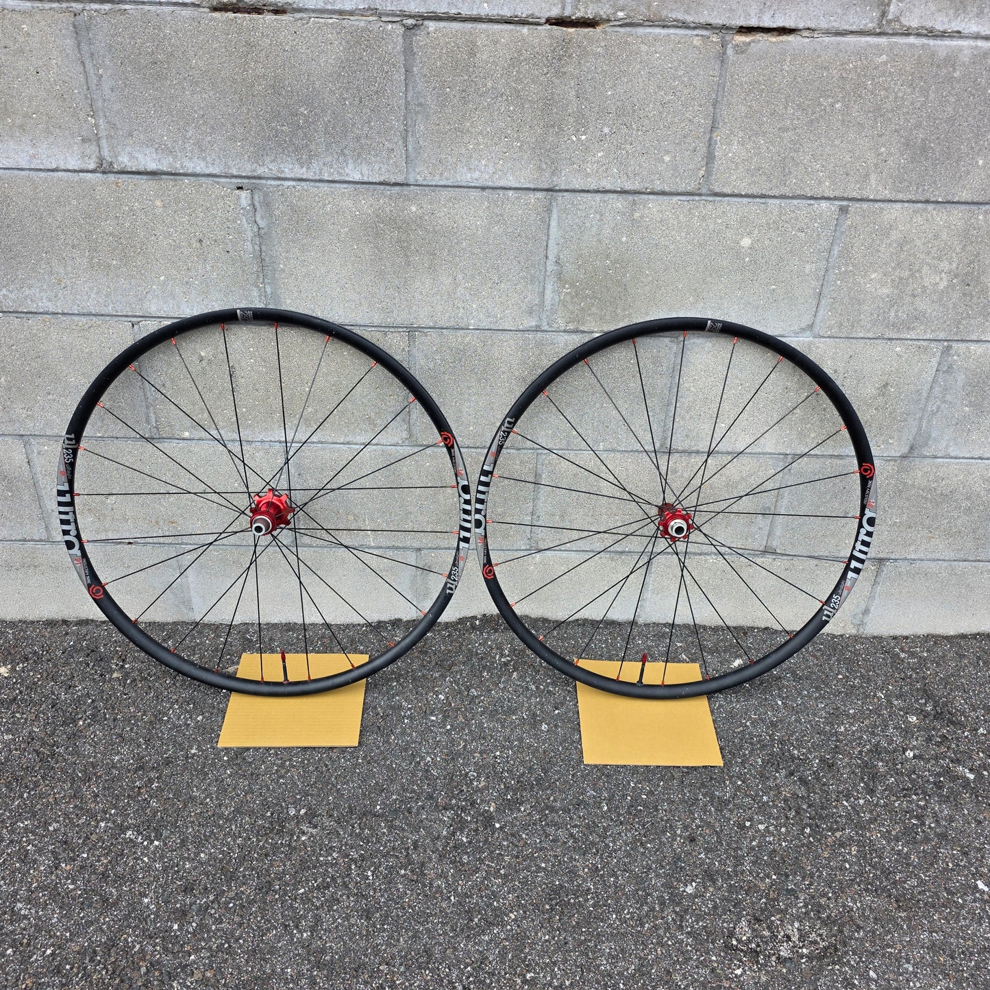 Industry Nine UL235 Wheelset Gravel, All Road, MTB. Xd. Centerlock