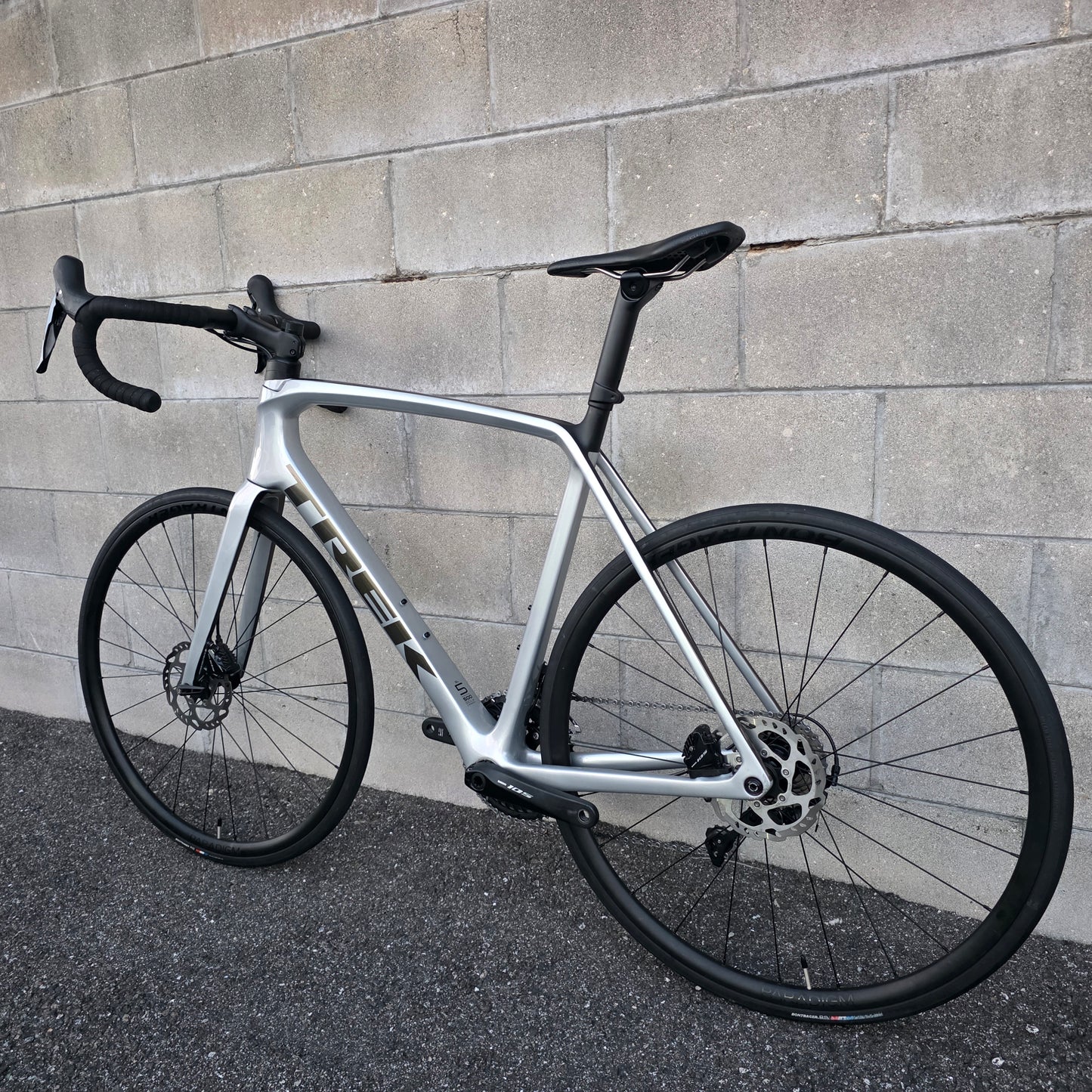 2022 Trek Emonda SL5 Carbon Road Bike (58cm)
