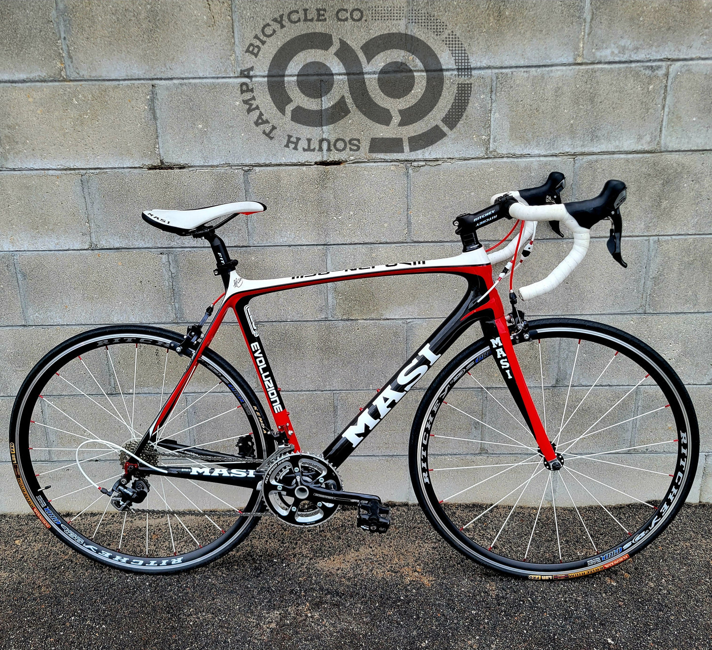 Masi Evoluzione Carbon Road Bike 57cm 105