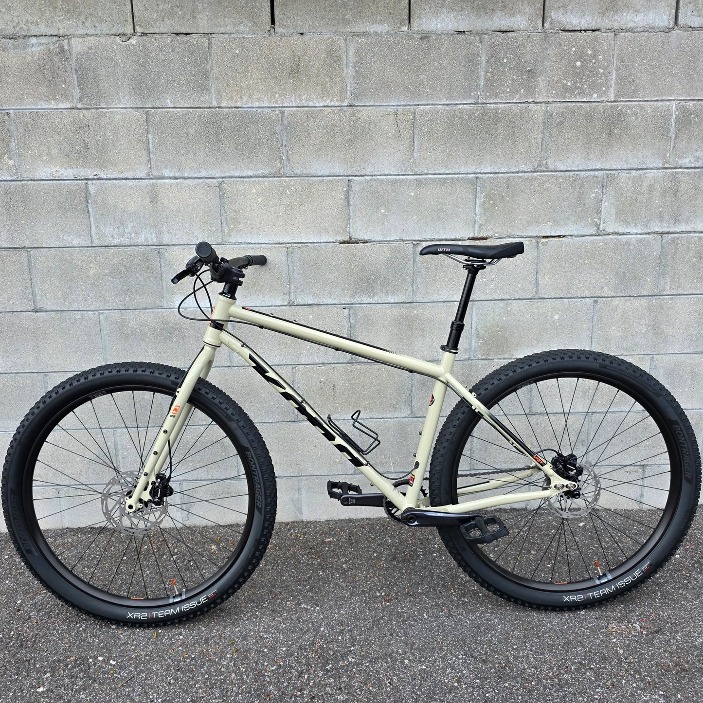 Kona Unit 29 (Large) Upgraded