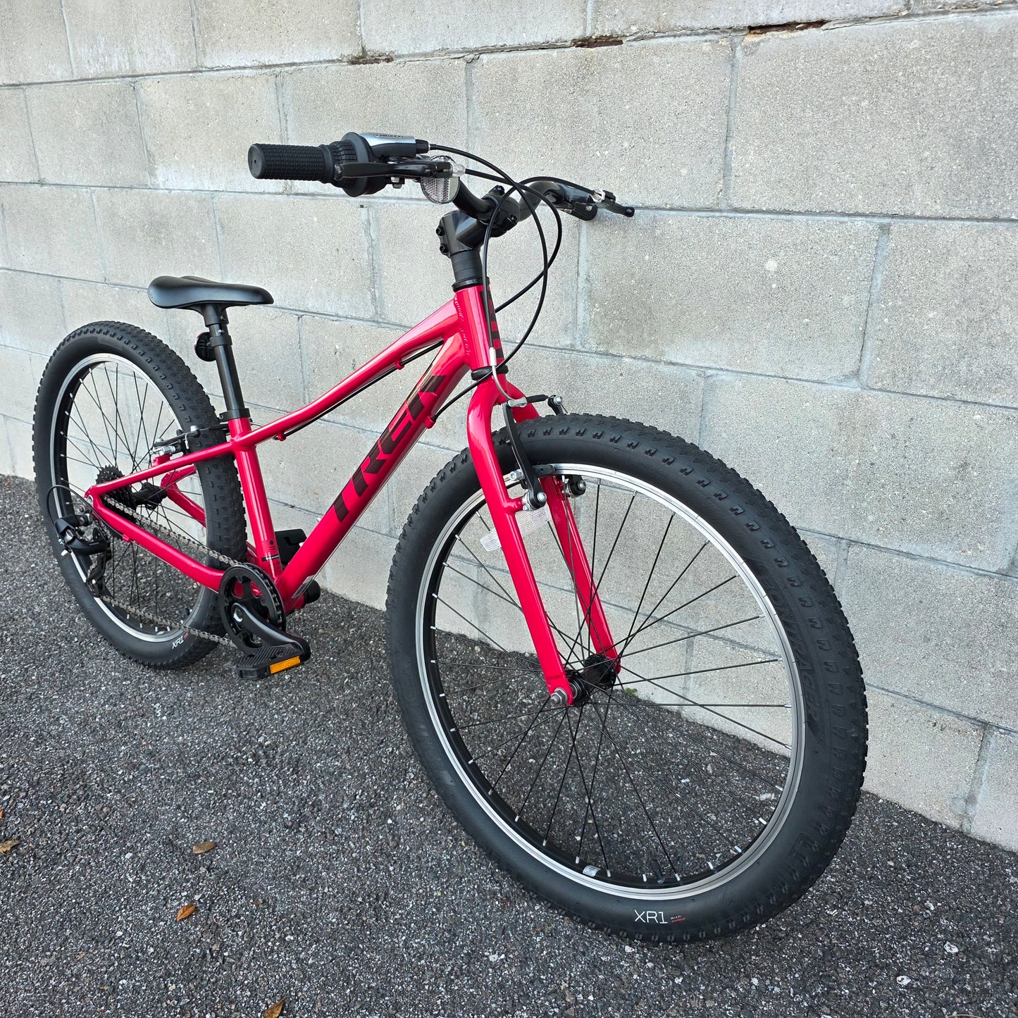 Trek Precaliber 24 kids mountain bike