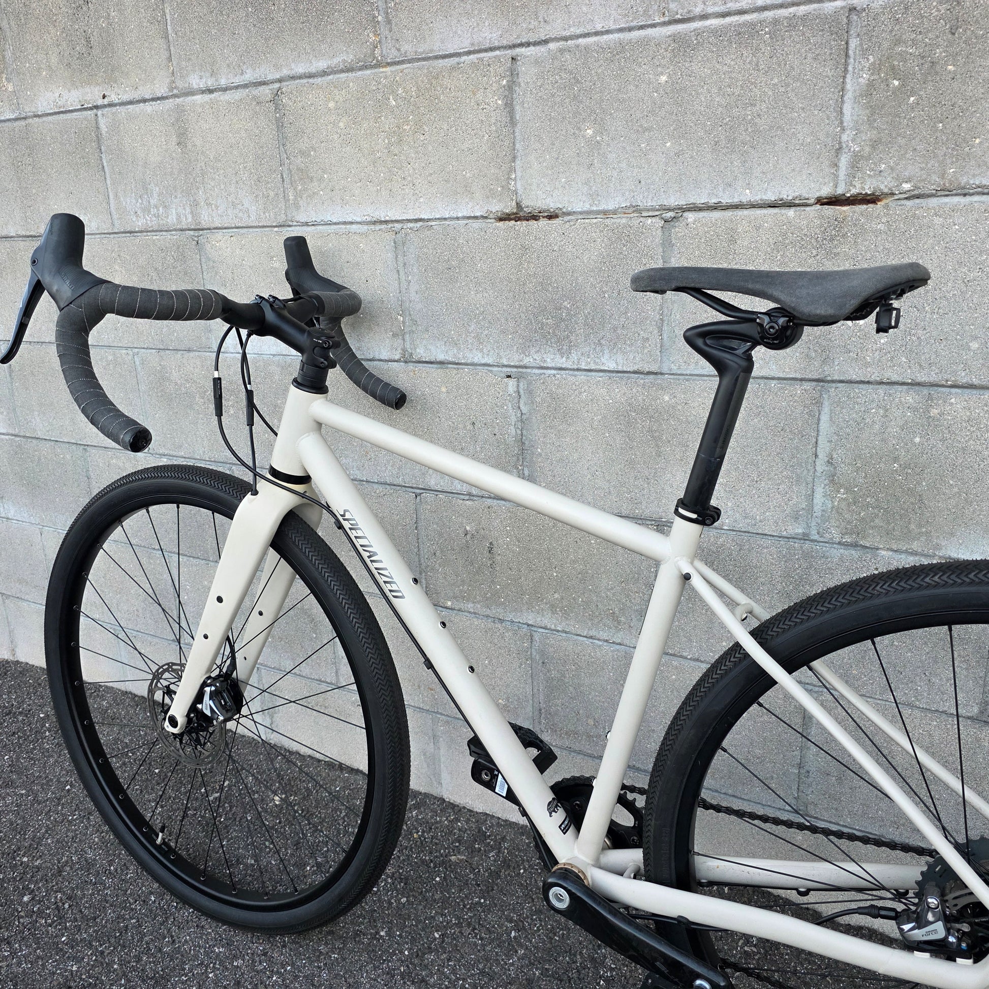 Specialized Sequoia Expert 54cm Gravel Adventure Bike – South Tampa Bicycle Co