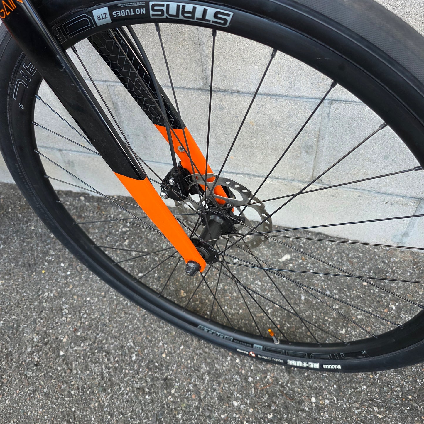 Orbea Gain E-Gravel/ All-Road bike (Small)