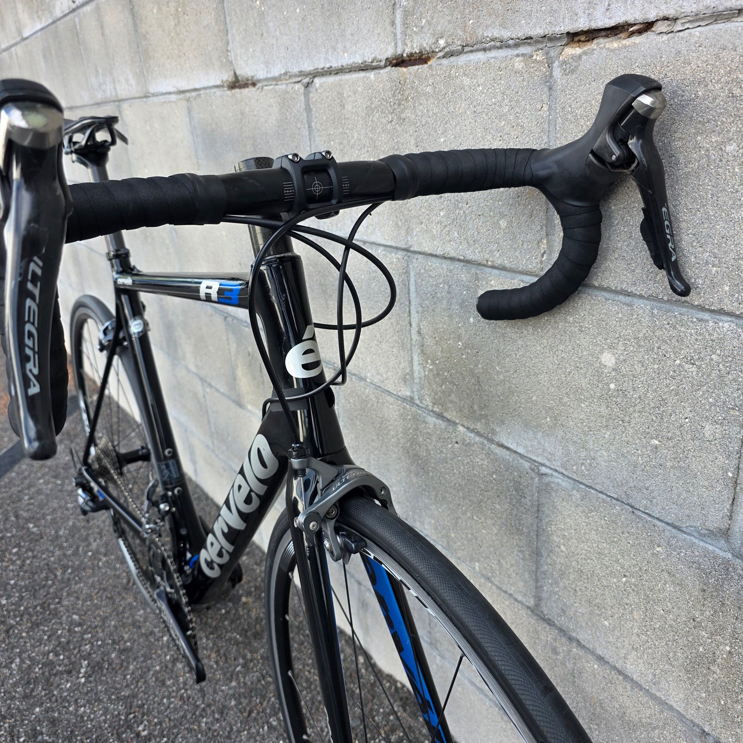 Cervelo R3 Carbon Bike (56cm) Ultegra