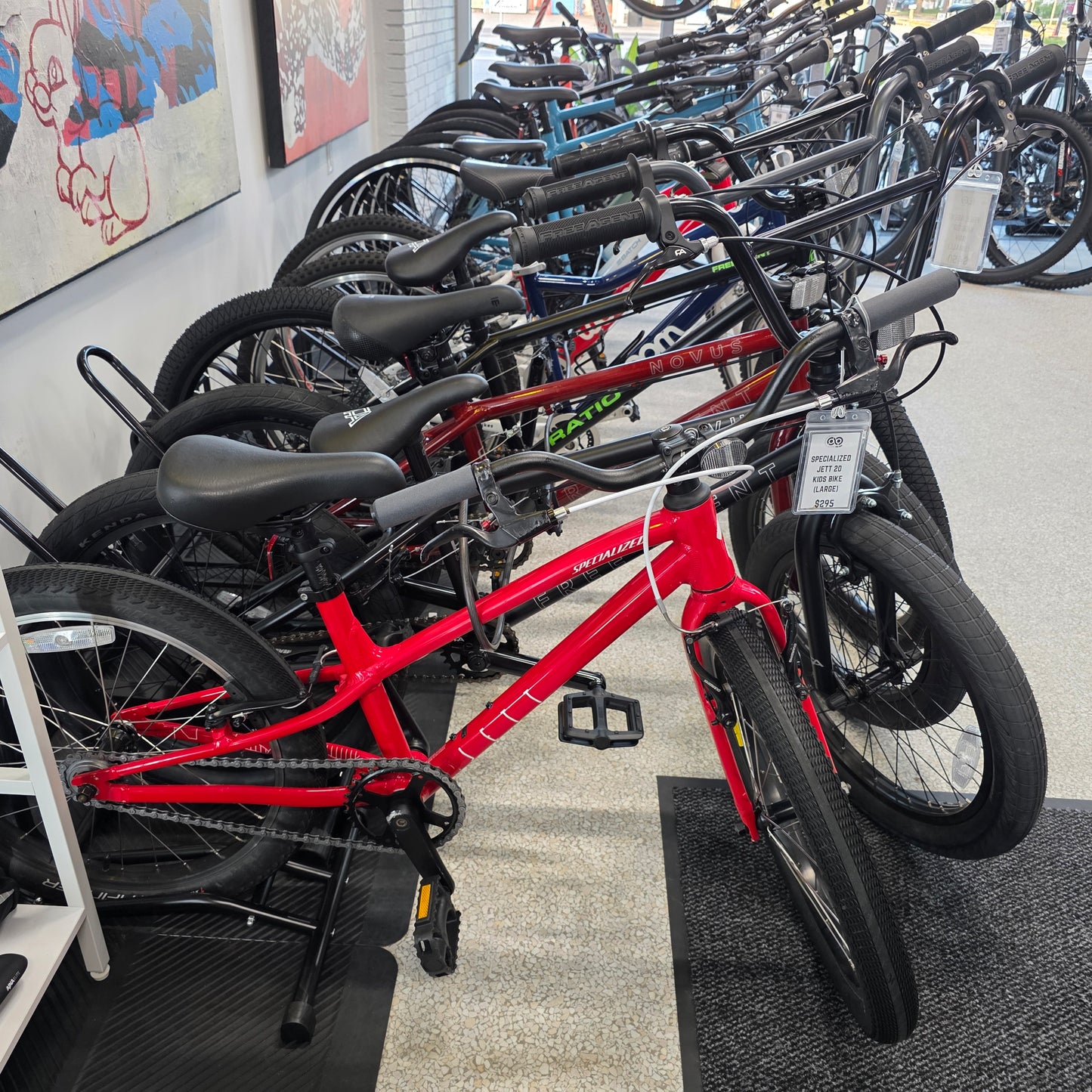 Specialized Jett 20" kids bike red