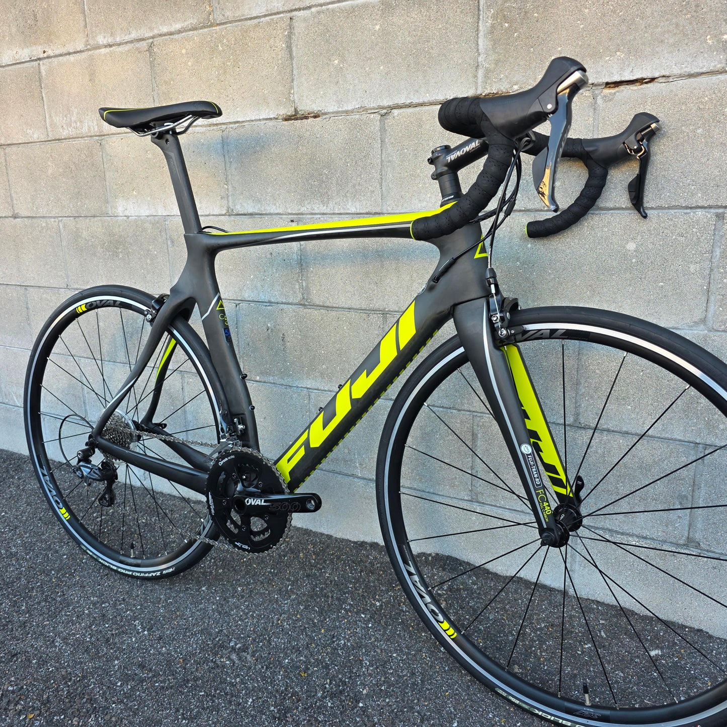 Fuji Transoinc 2.5 Carbon Road Bike  56cm
