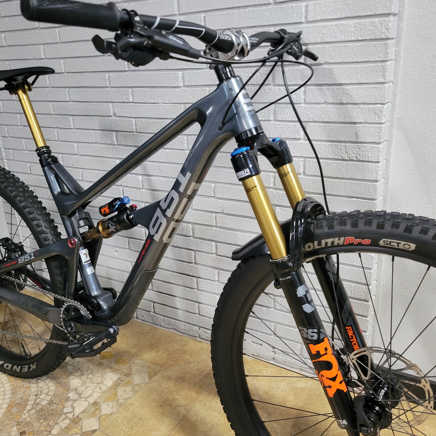 Intense 951 Trail Carbon 29 (Large)