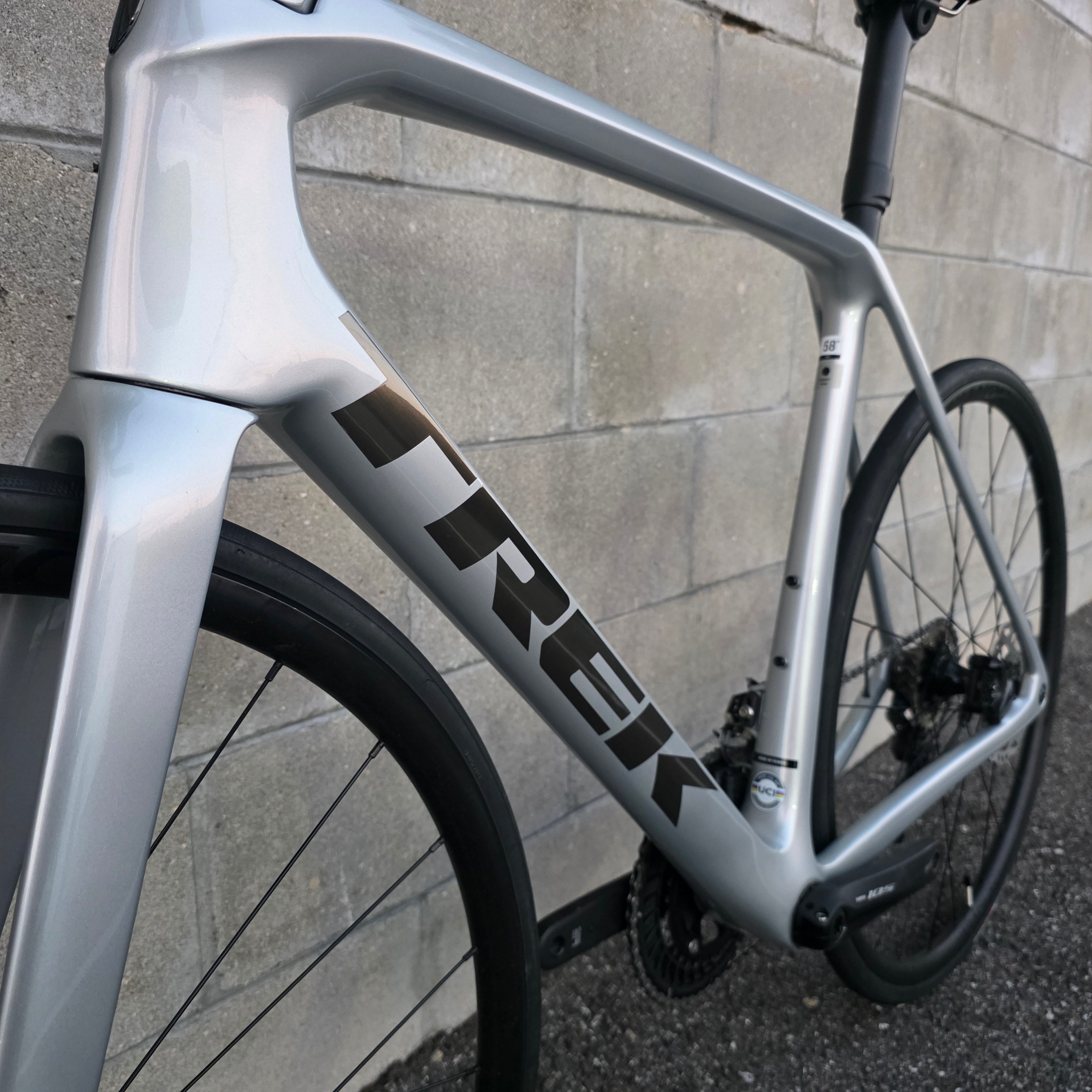 2022 Trek Emonda SL5 Carbon Road Bike (58cm) – South Tampa Bicycle Co.
