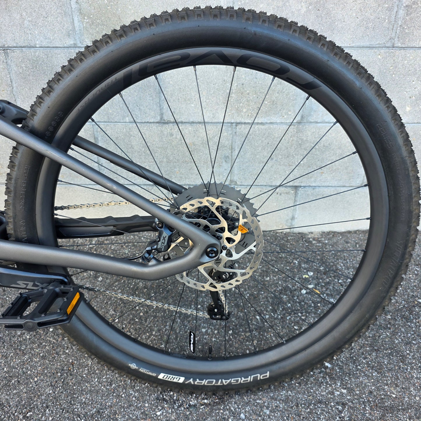 Specialized Stumpjumper Carbon (S2) XT Di2 Electronic, Roval Carbon wheels 29