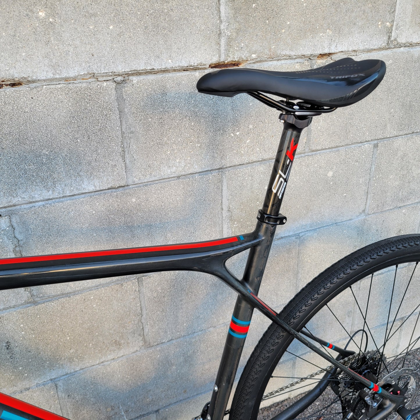 2016 GT Grade Carbon Gravel Bike (56cm) Ultegra