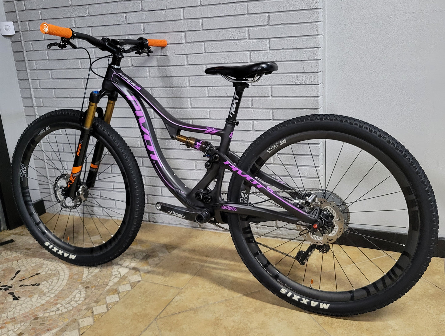 2016 Pivot Mach 4 27.5 (XS Extra Small)