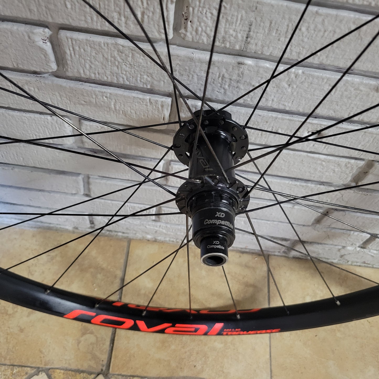 Specialized Fuse Carbon Frameset + Fork, Wheelset 29