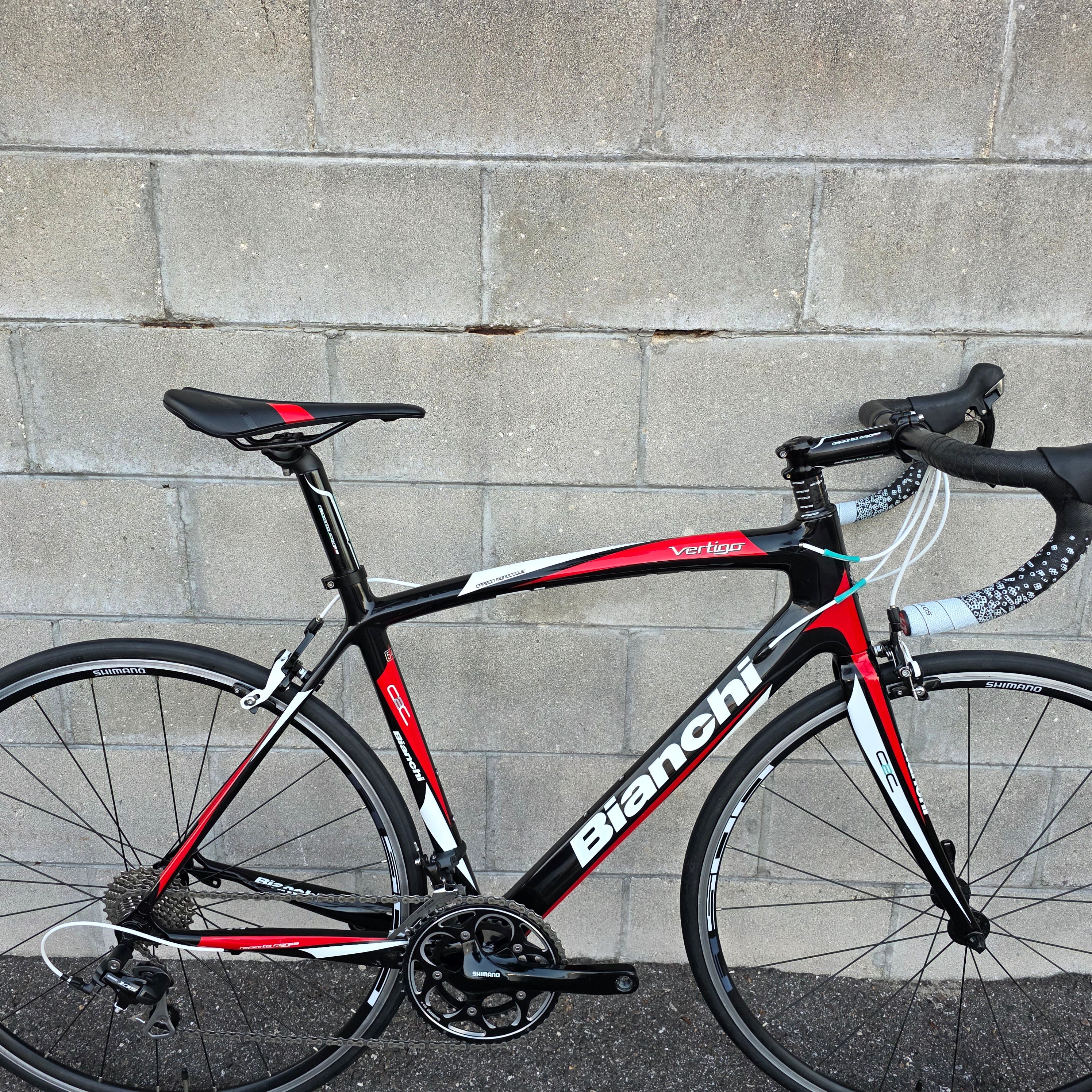 【要メンテナンス】Bianchi Vertigo ロードバイク Bianchi Vertigo Carbon Road Bike (54cm) Shimano 105 – South Tampa