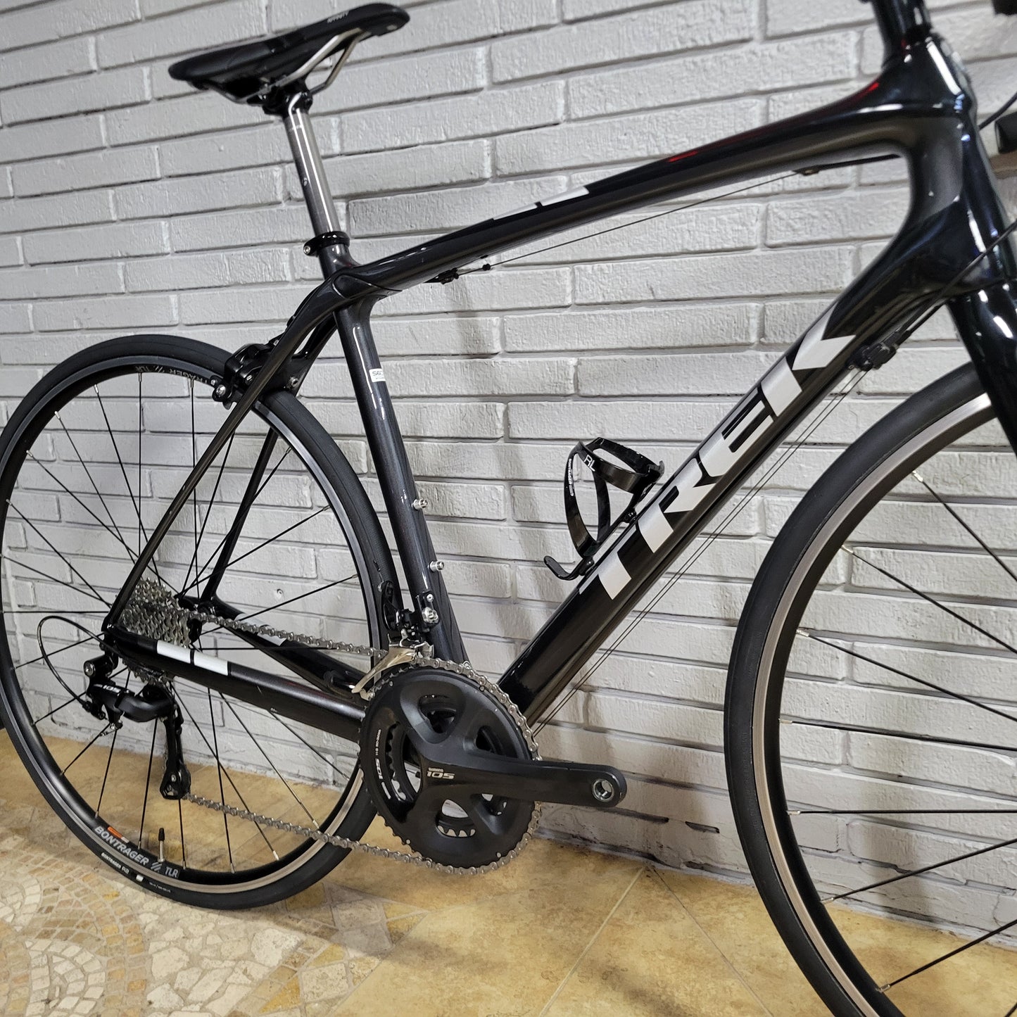 2017 Trek Domane S (56cm)