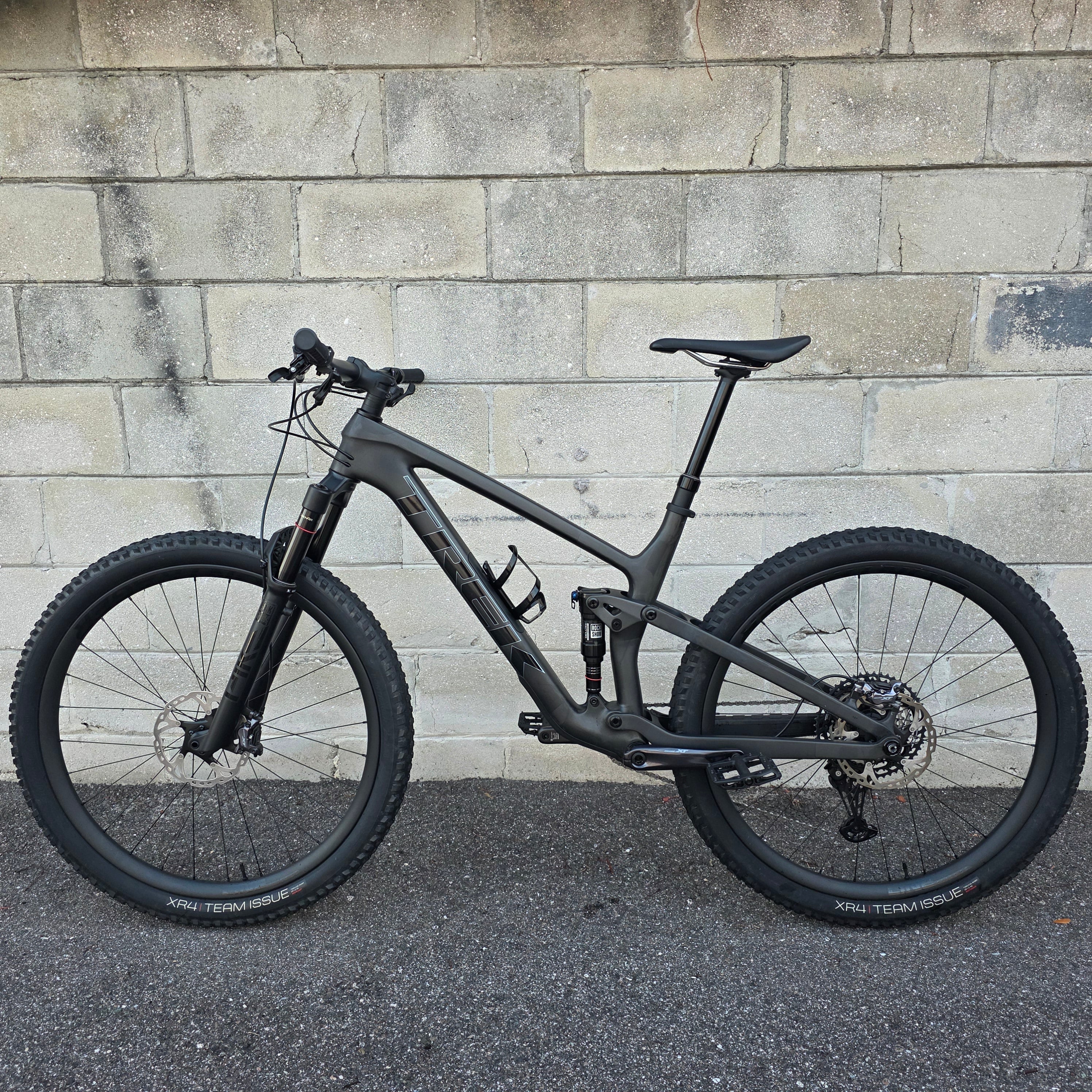 2024 Trek Top Fuel 9.8 XT (Size M/L) – South Tampa Bicycle Co.